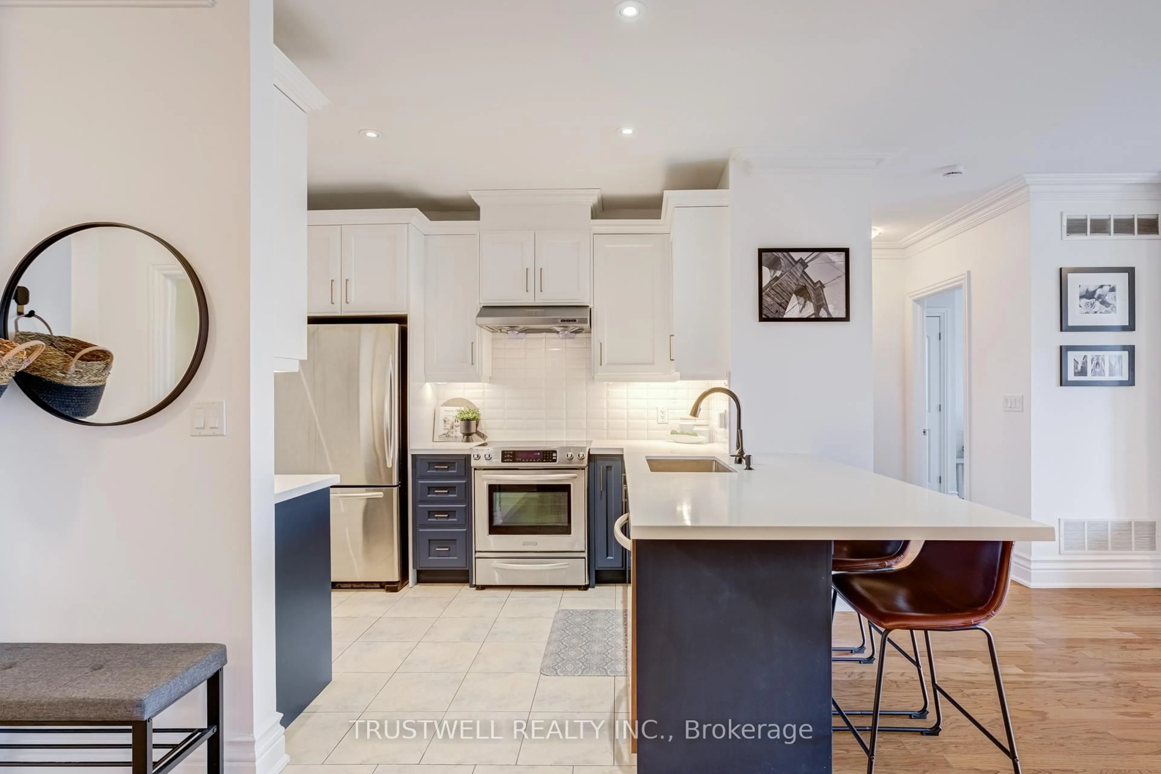 Open concept kitchen, ceramic/tile floor for 1 Verclaire Gate #303, Markham Ontario L3R 8N1