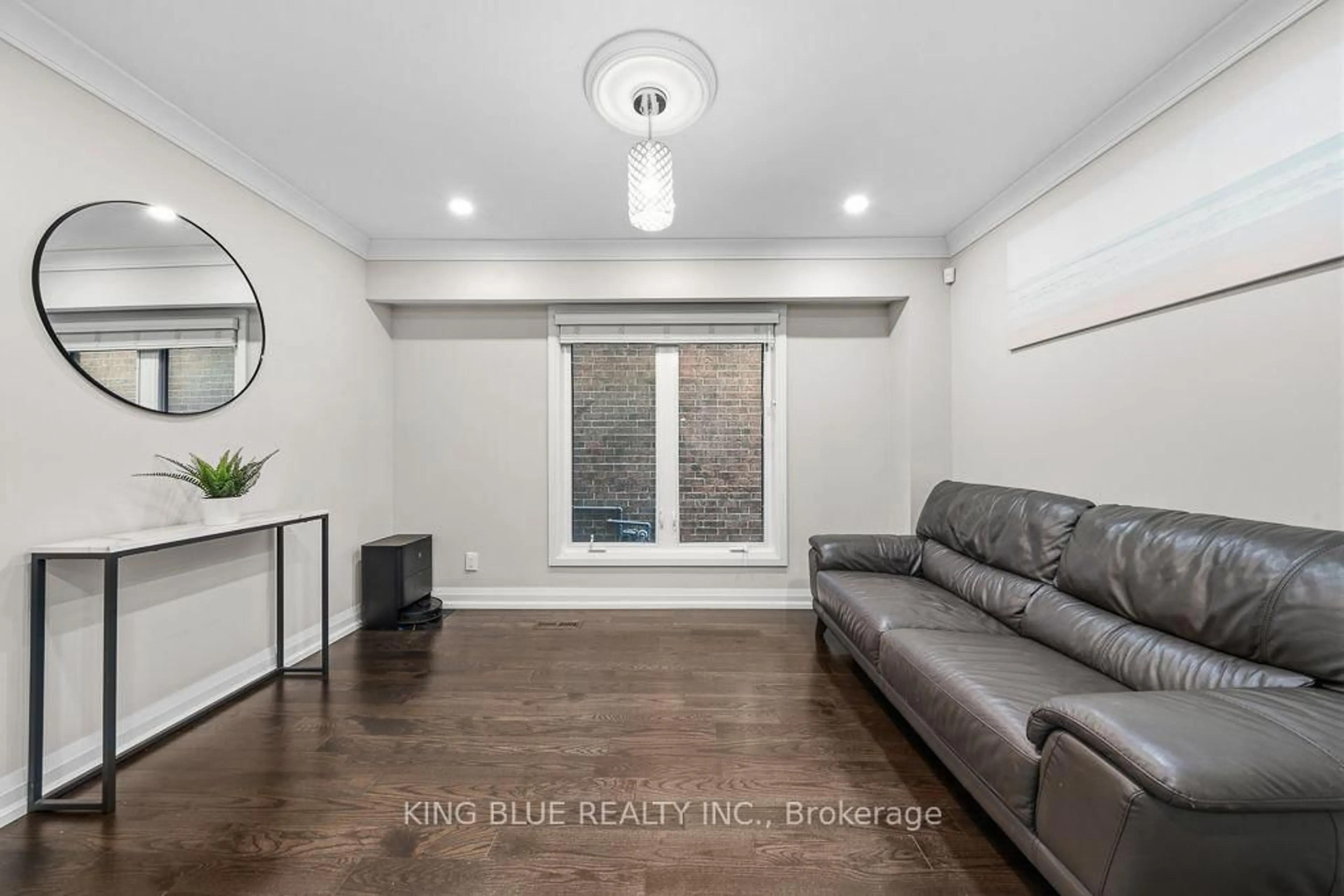 Unknown for 56 Thornbury Circ, Vaughan Ontario L4J 5C2