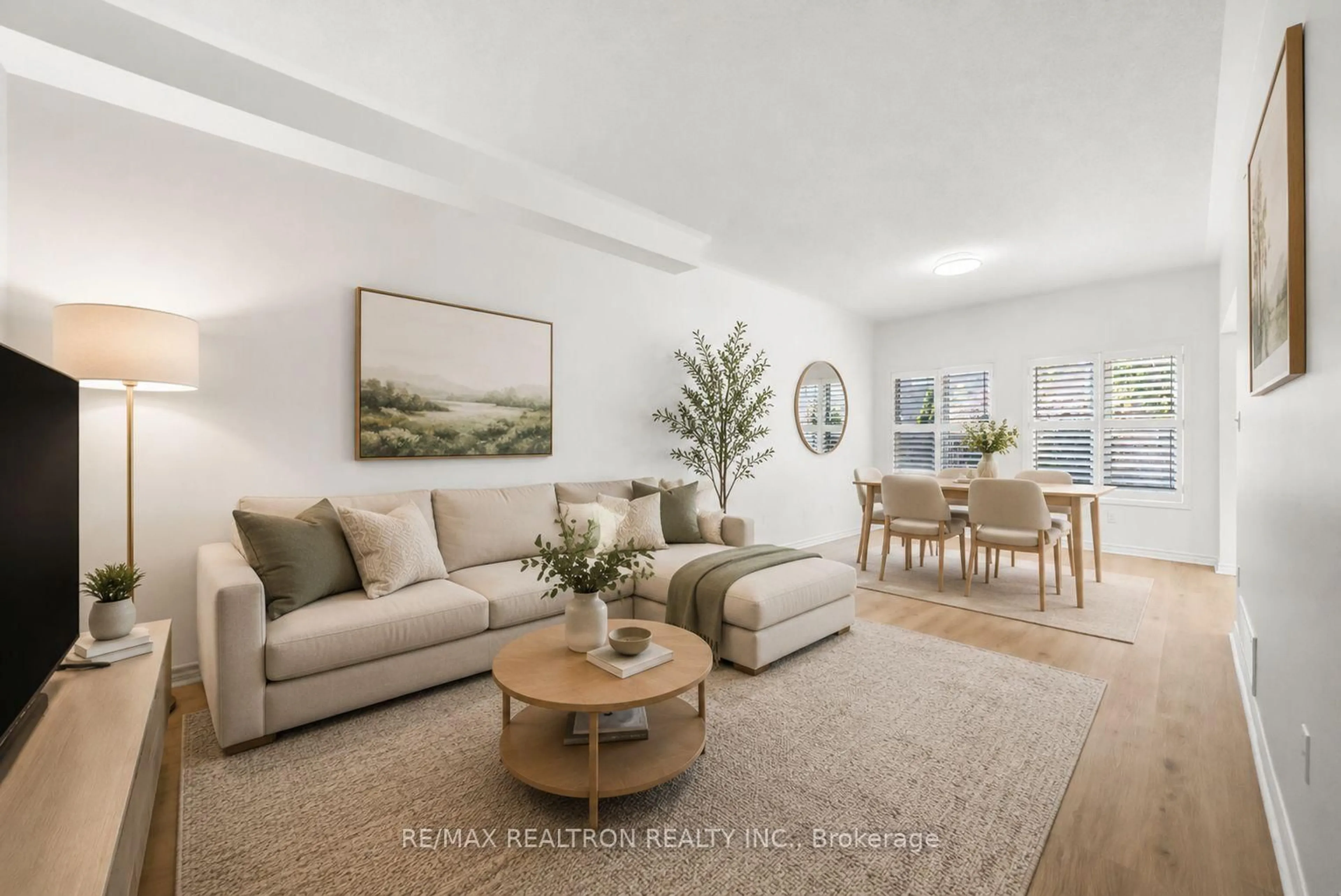 Living room with furniture, unknown for 208 Penndutch Circ, Whitchurch-Stouffville Ontario L4A 0N9