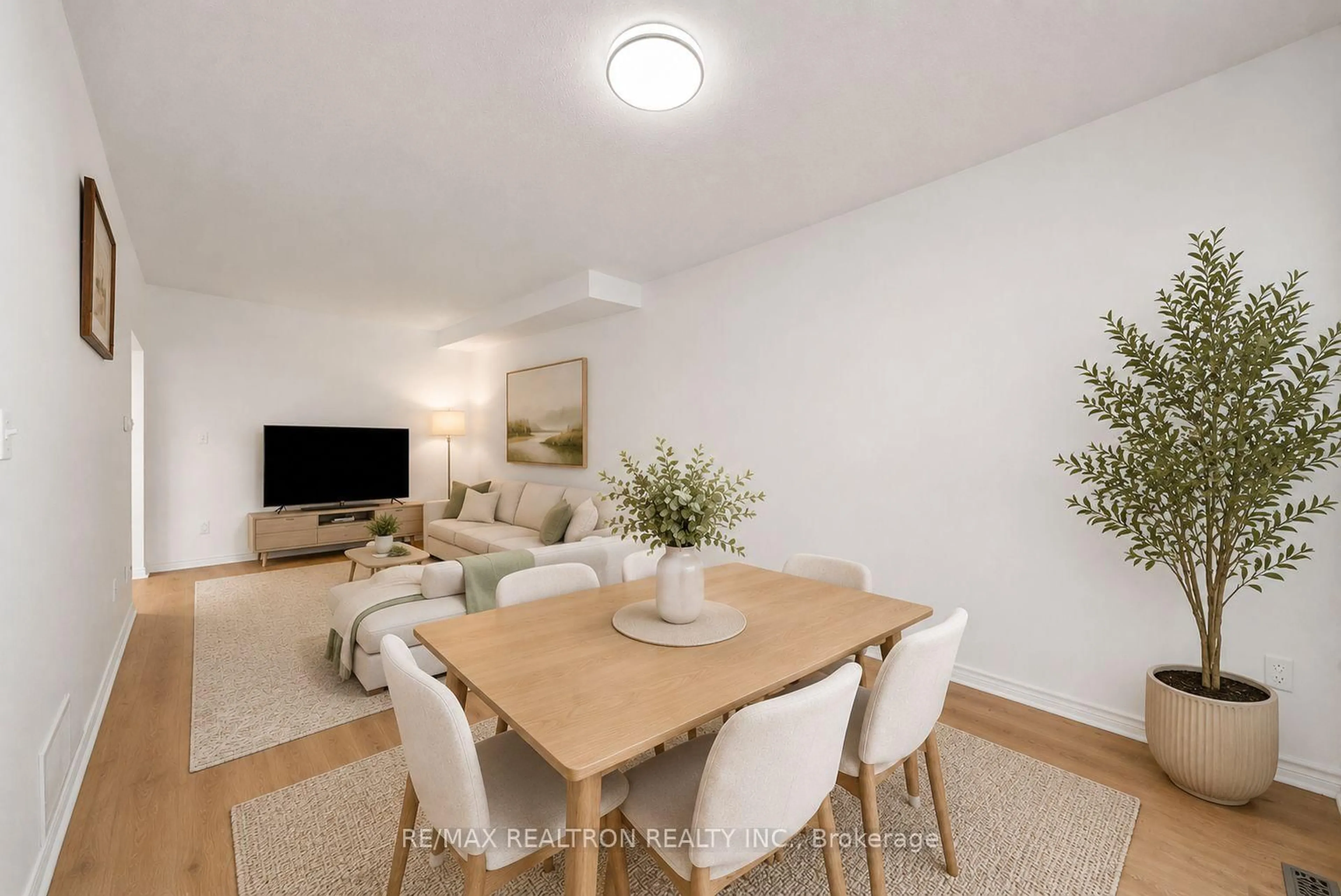 Unknown for 208 Penndutch Circ, Whitchurch-Stouffville Ontario L4A 0N9