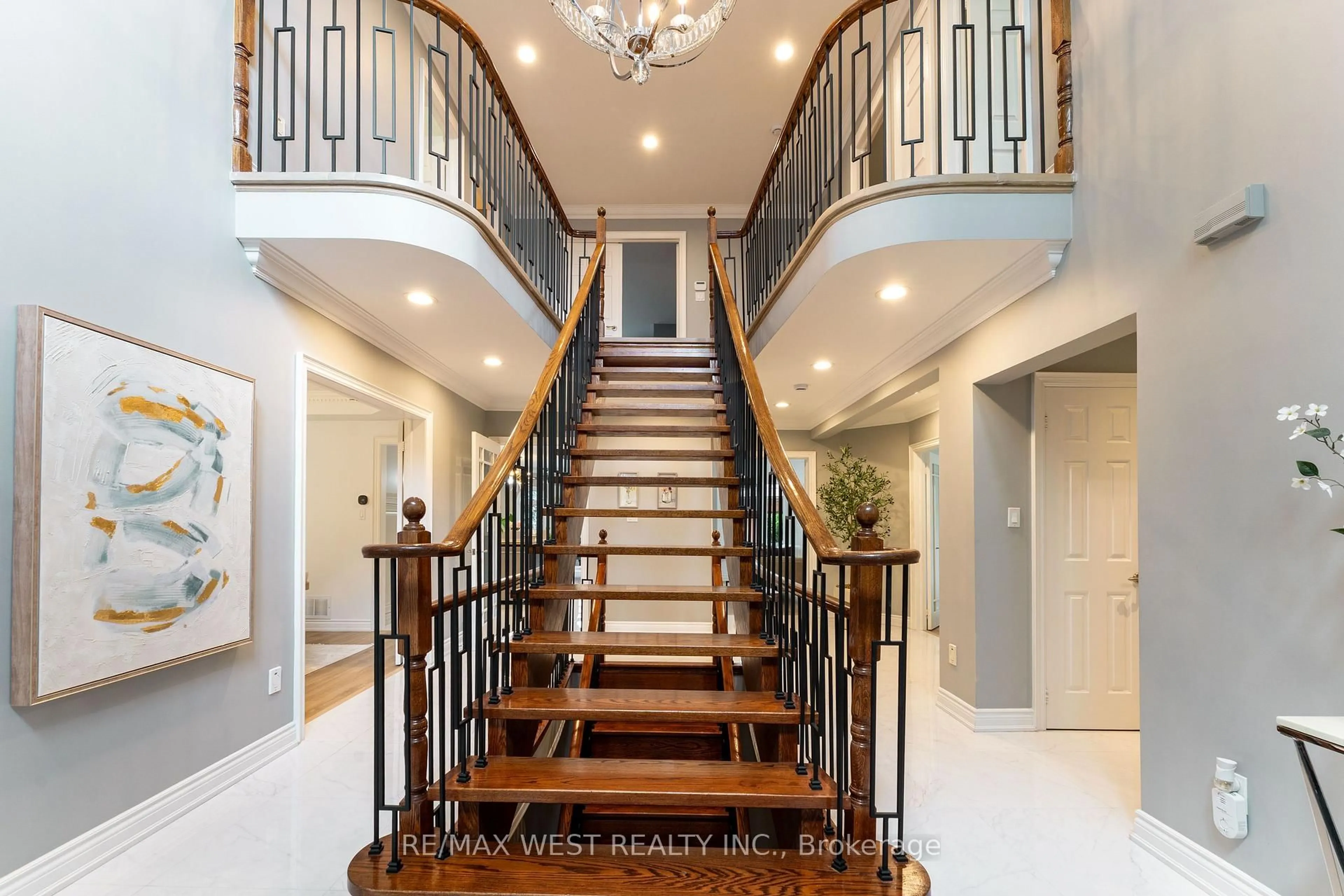 Unknown for 72 Alpha Crt, Vaughan Ontario L4L 8Y2