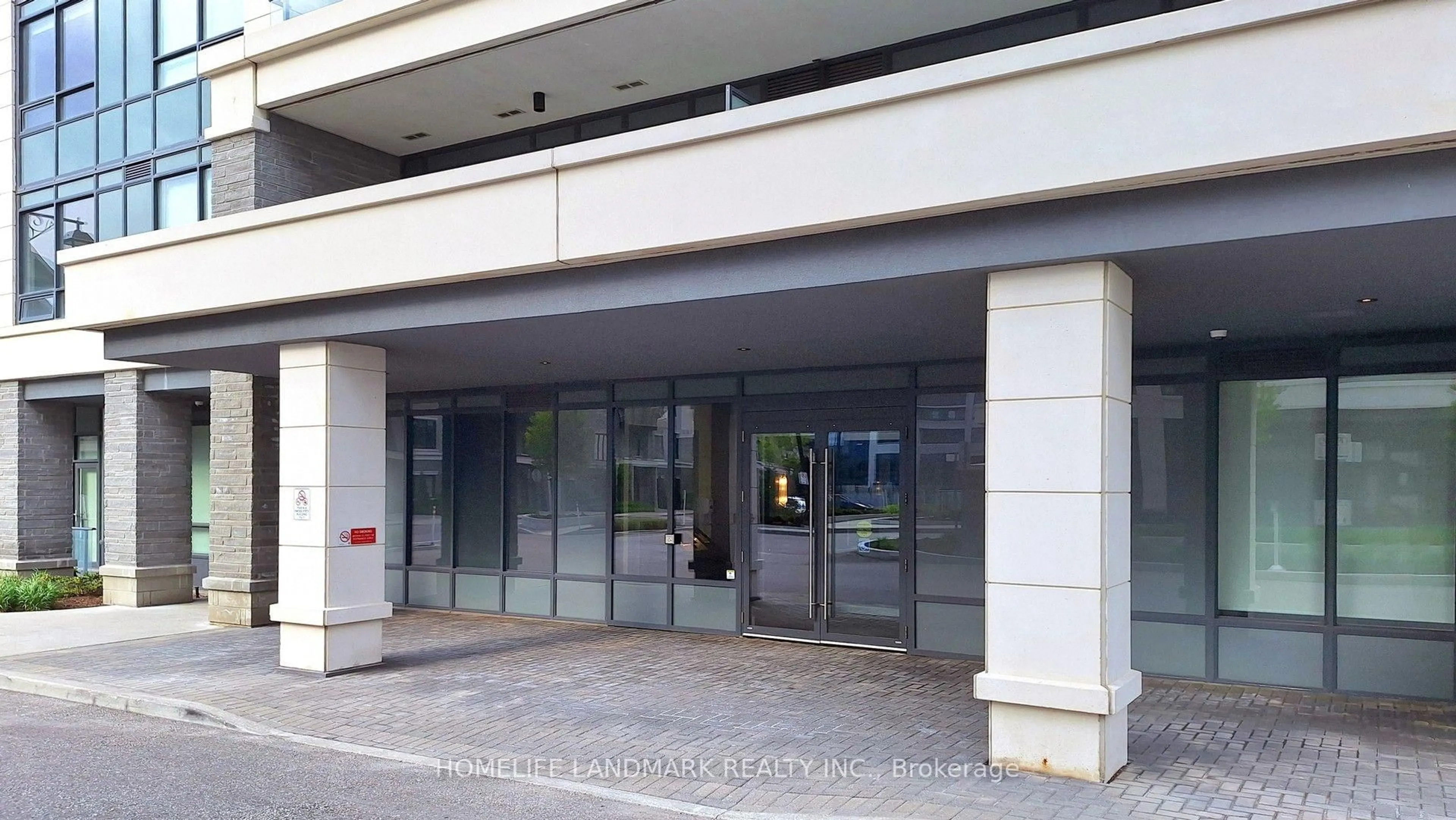 Indoor foyer for 398 Highway 7 #805, Richmond Hill Ontario L4B 0G6