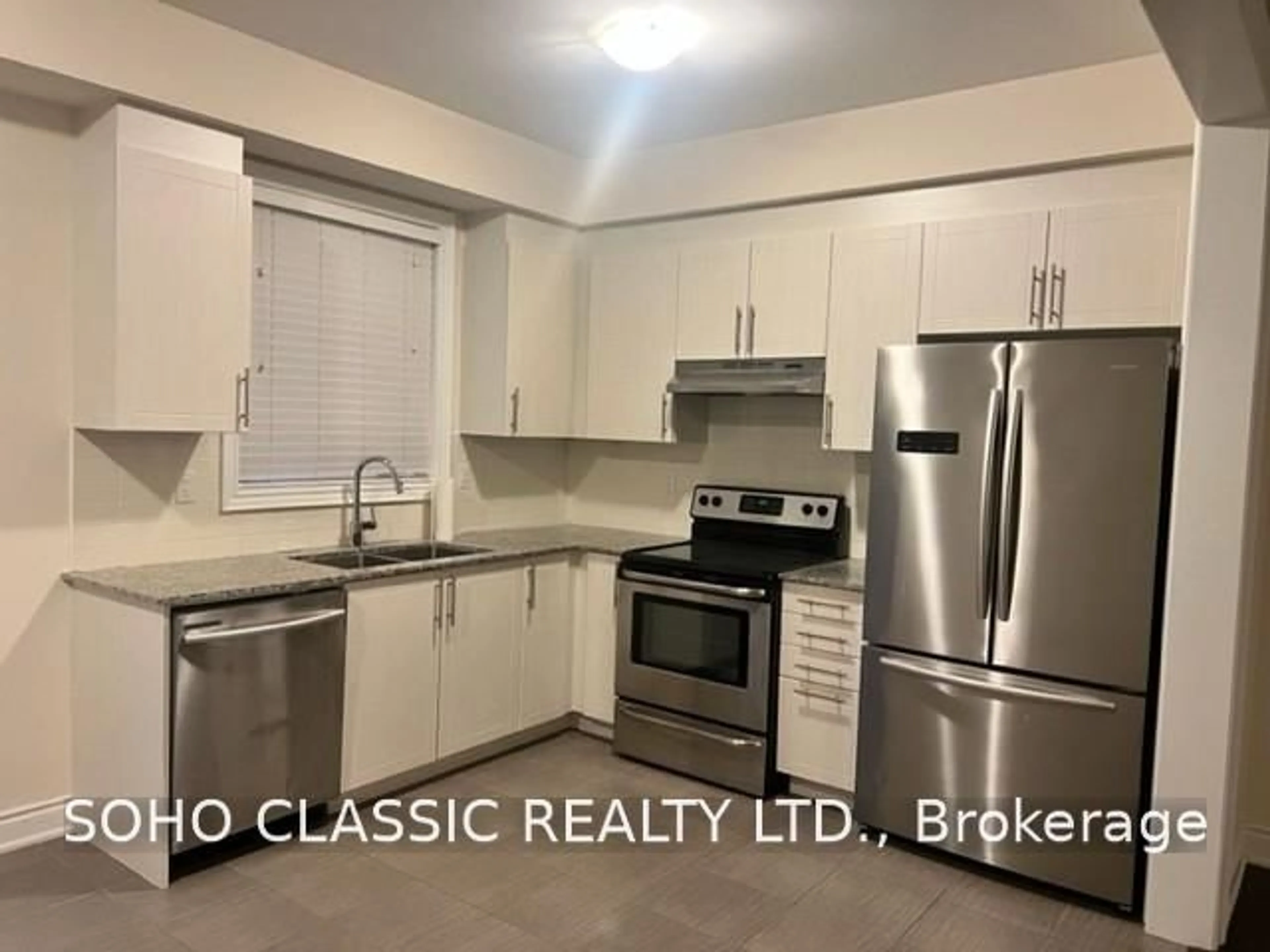 Standard kitchen, unknown for 141 Countryman Rd, East Gwillimbury Ontario L9N 0N8