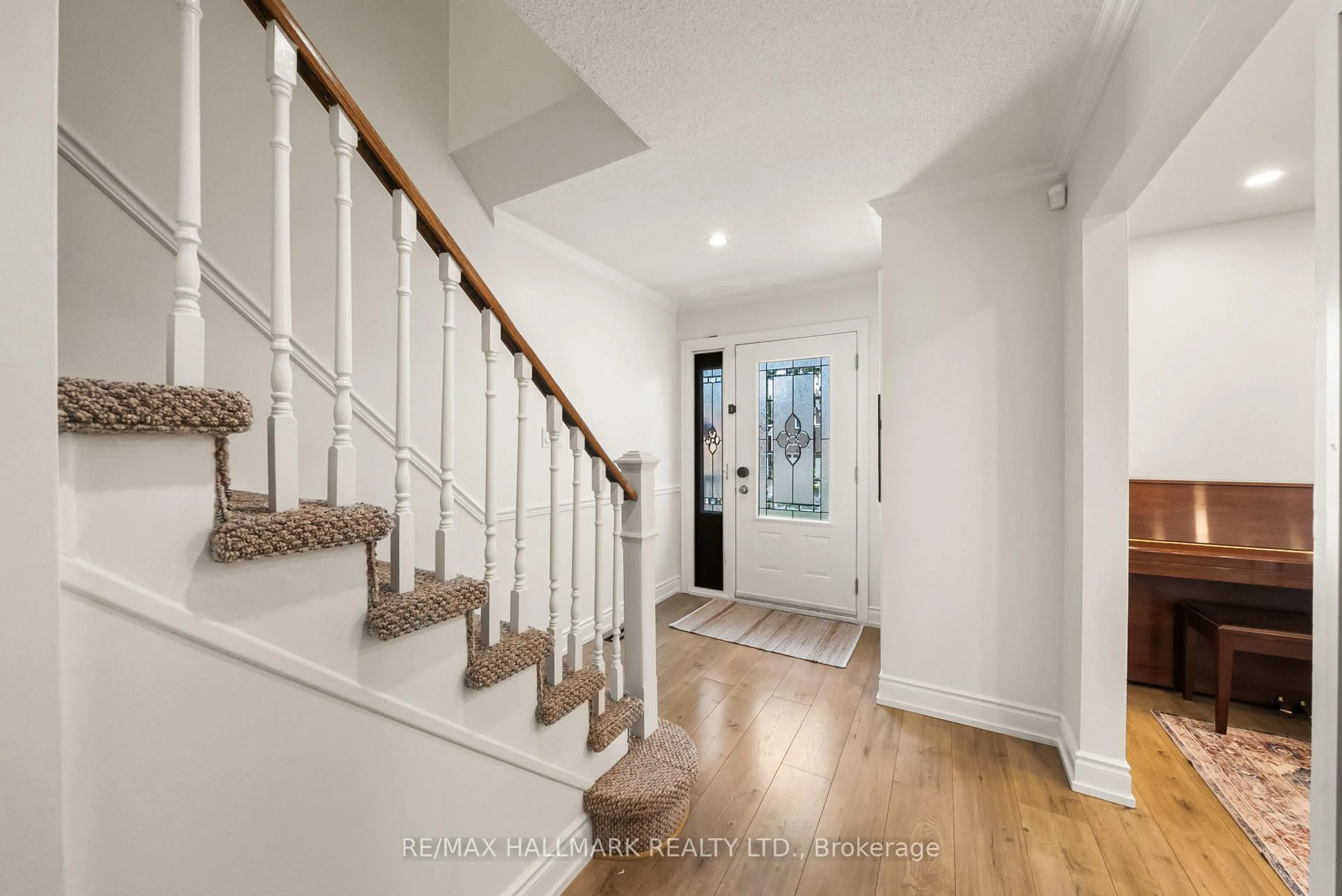 Unknown for 71 Bishop Cres, Markham Ontario L3P 4N5