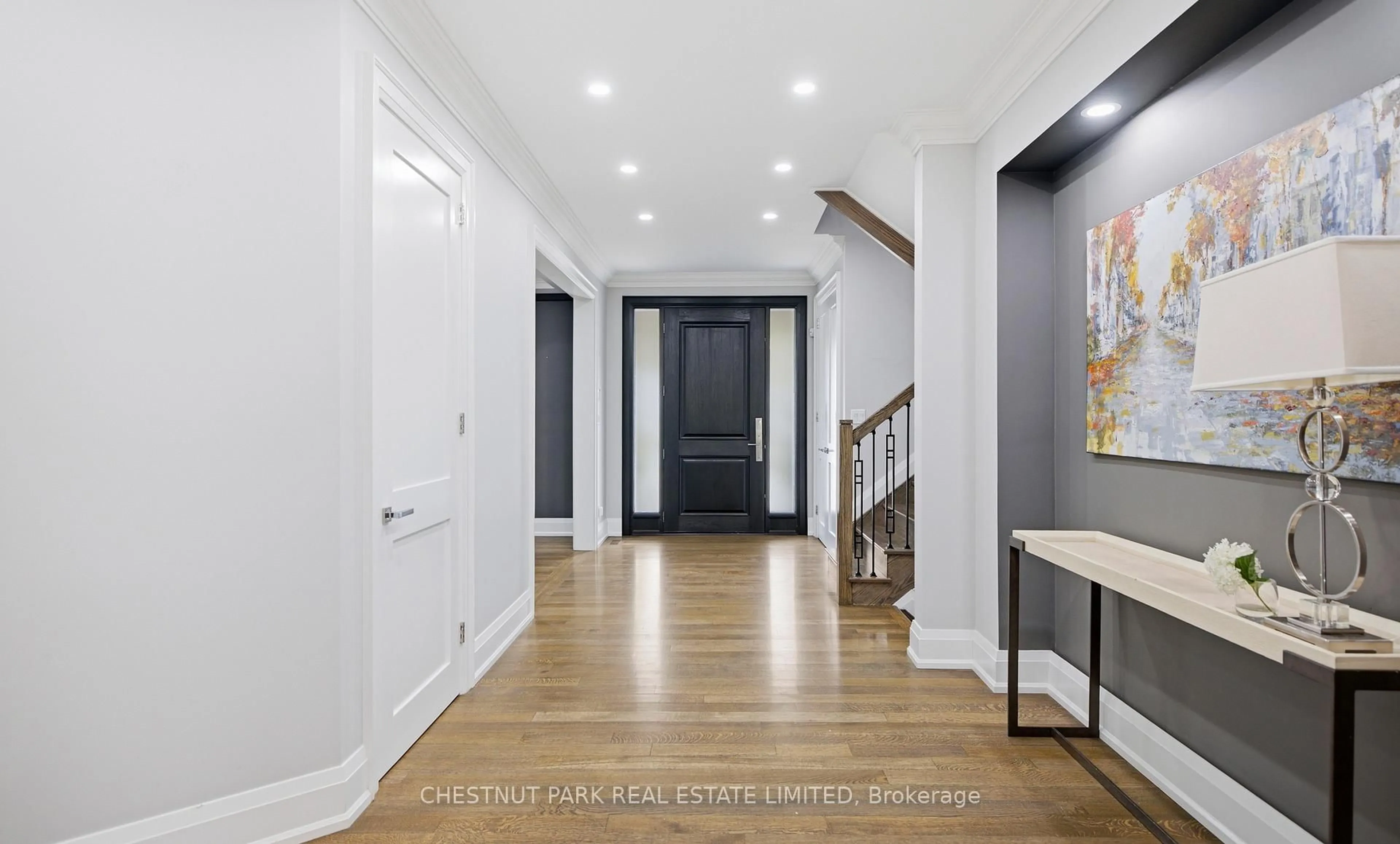 Indoor entryway for 50 Blackforest Dr, Richmond Hill Ontario L4E 2N6