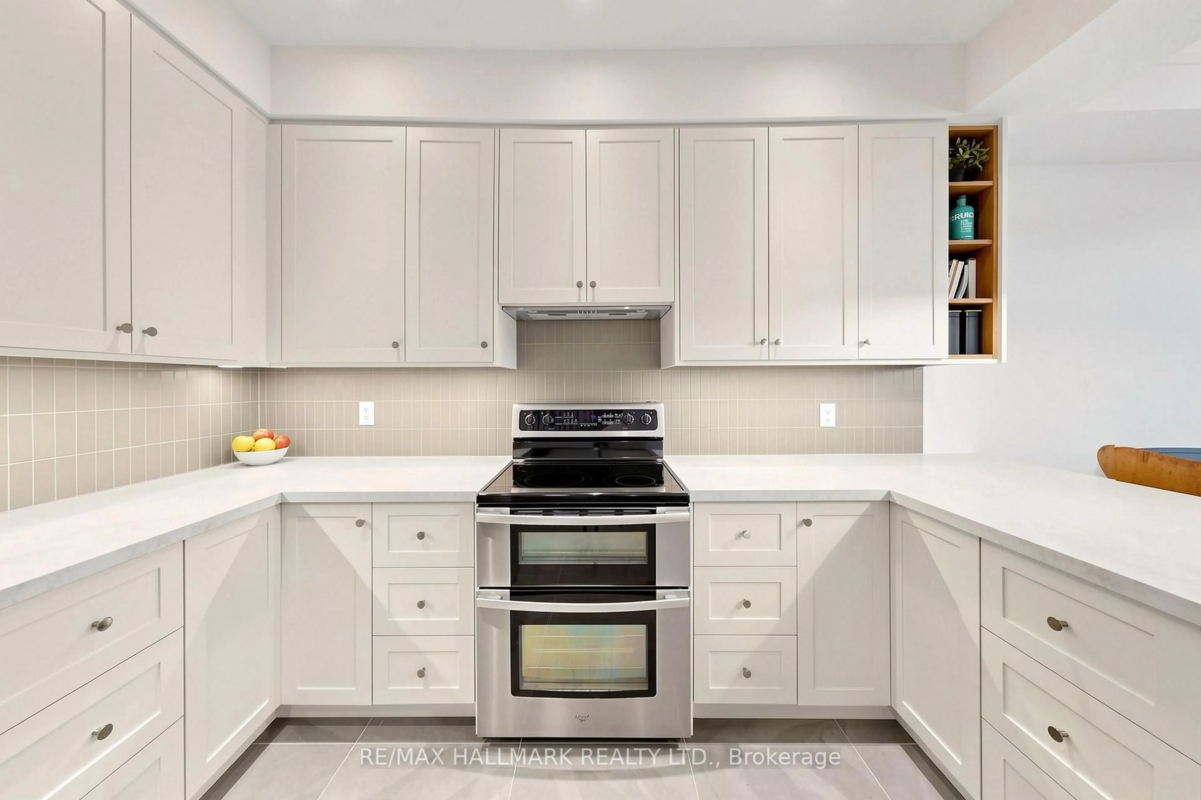 Unknown for 12 Danpatrick Dr, Richmond Hill Ontario L4S 2T1