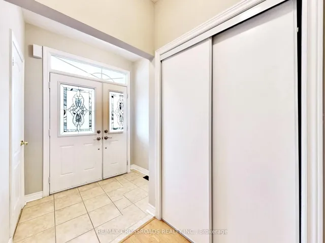 39 Pantano Dr, Vaughan 3