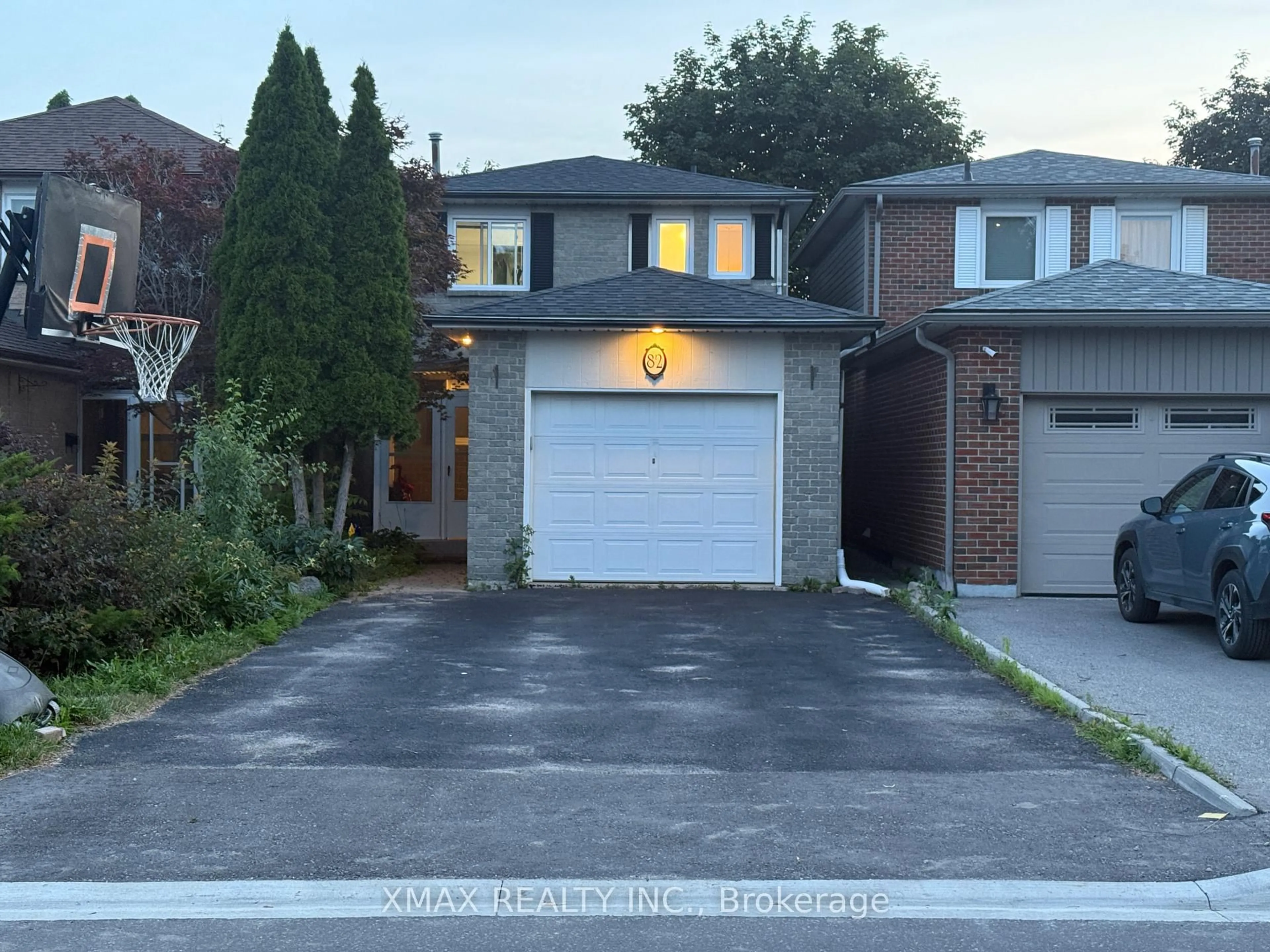 Unknown for 82 Lund St, Richmond Hill Ontario L4C 5V9
