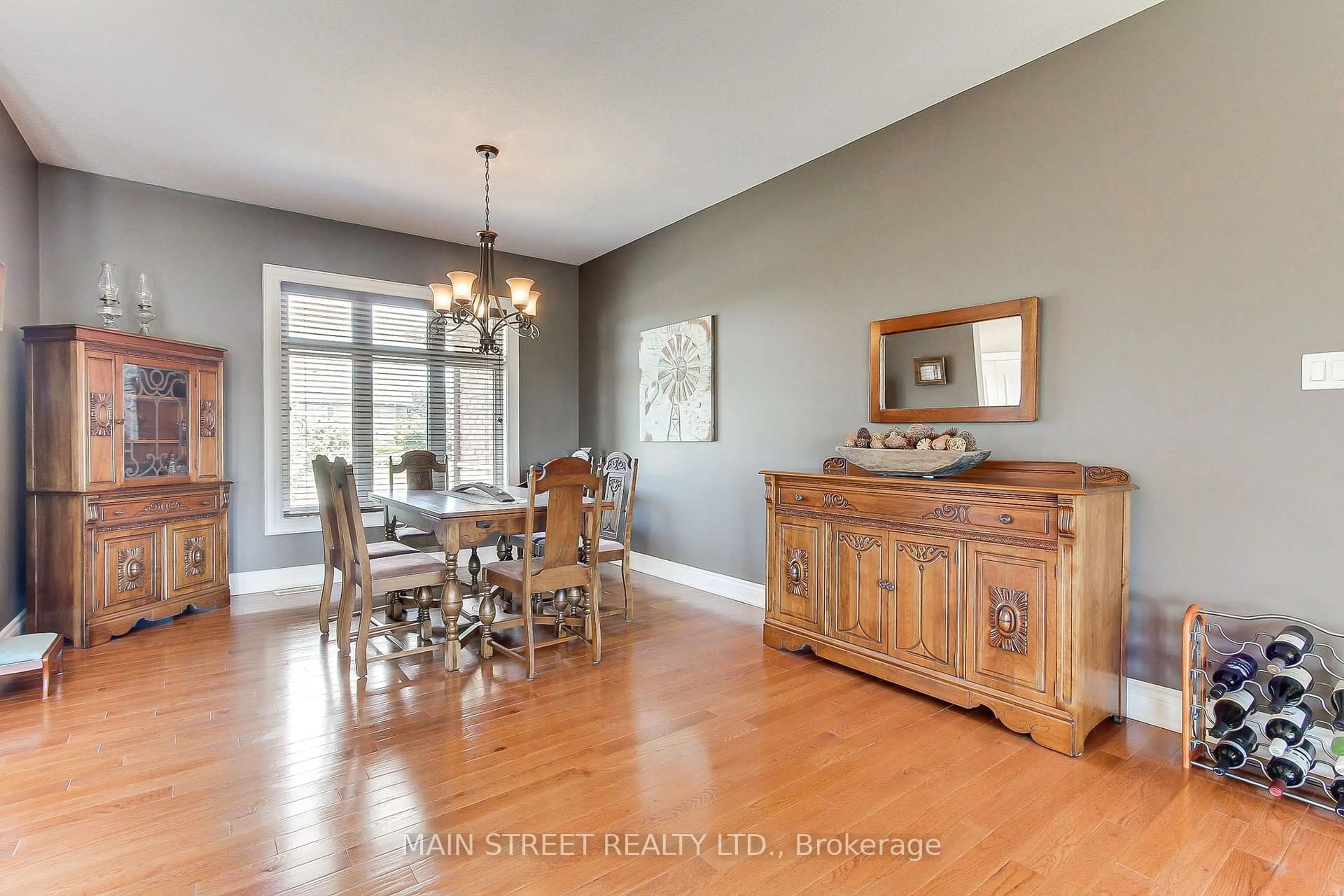 Dining room, unknown for 13 Brolley Cres, Essa Ontario L0L 1N0