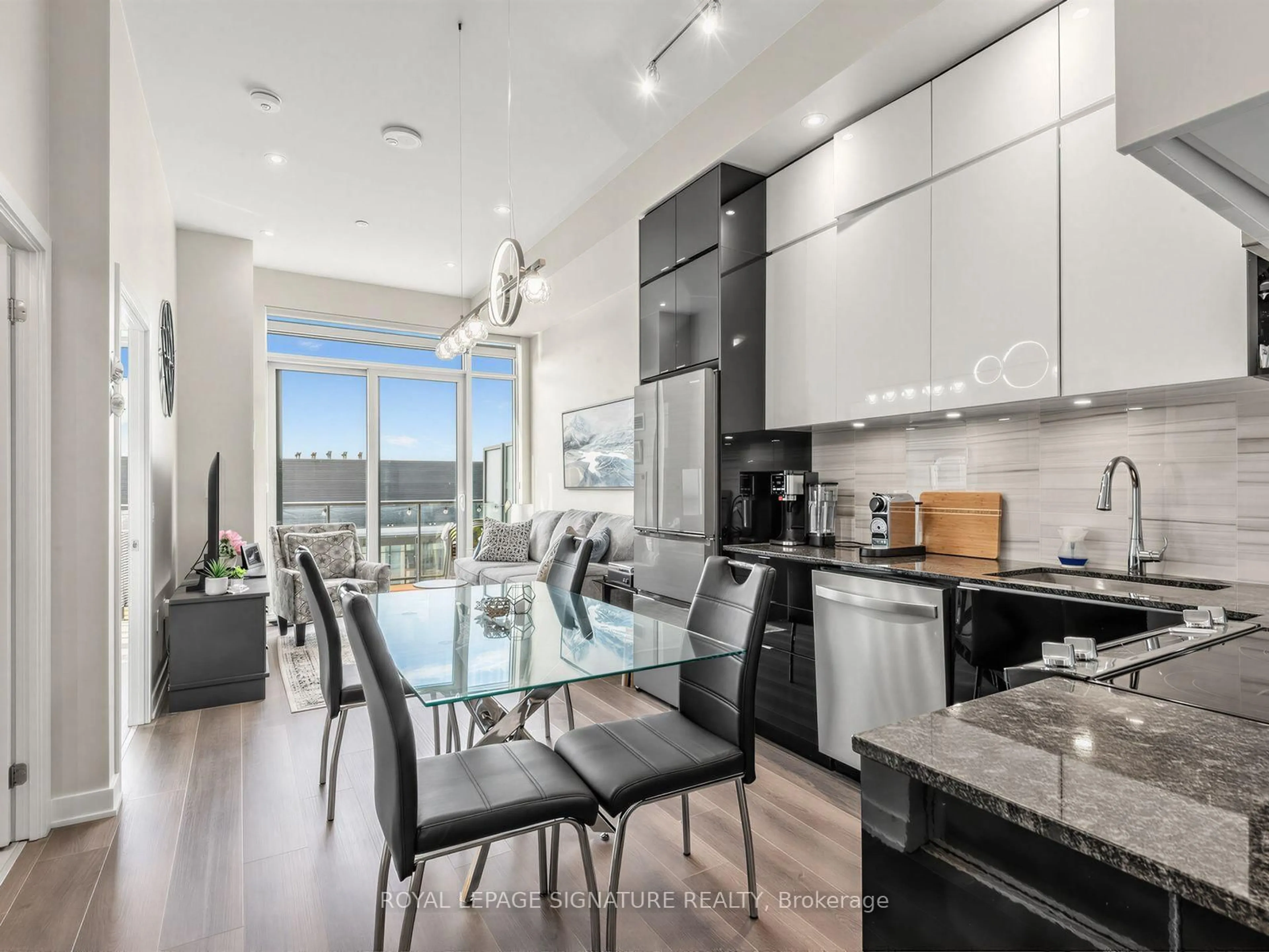 Open concept kitchen, unknown for 100 Eagle Rock Way #1205, Vaughan Ontario L6A 5C2