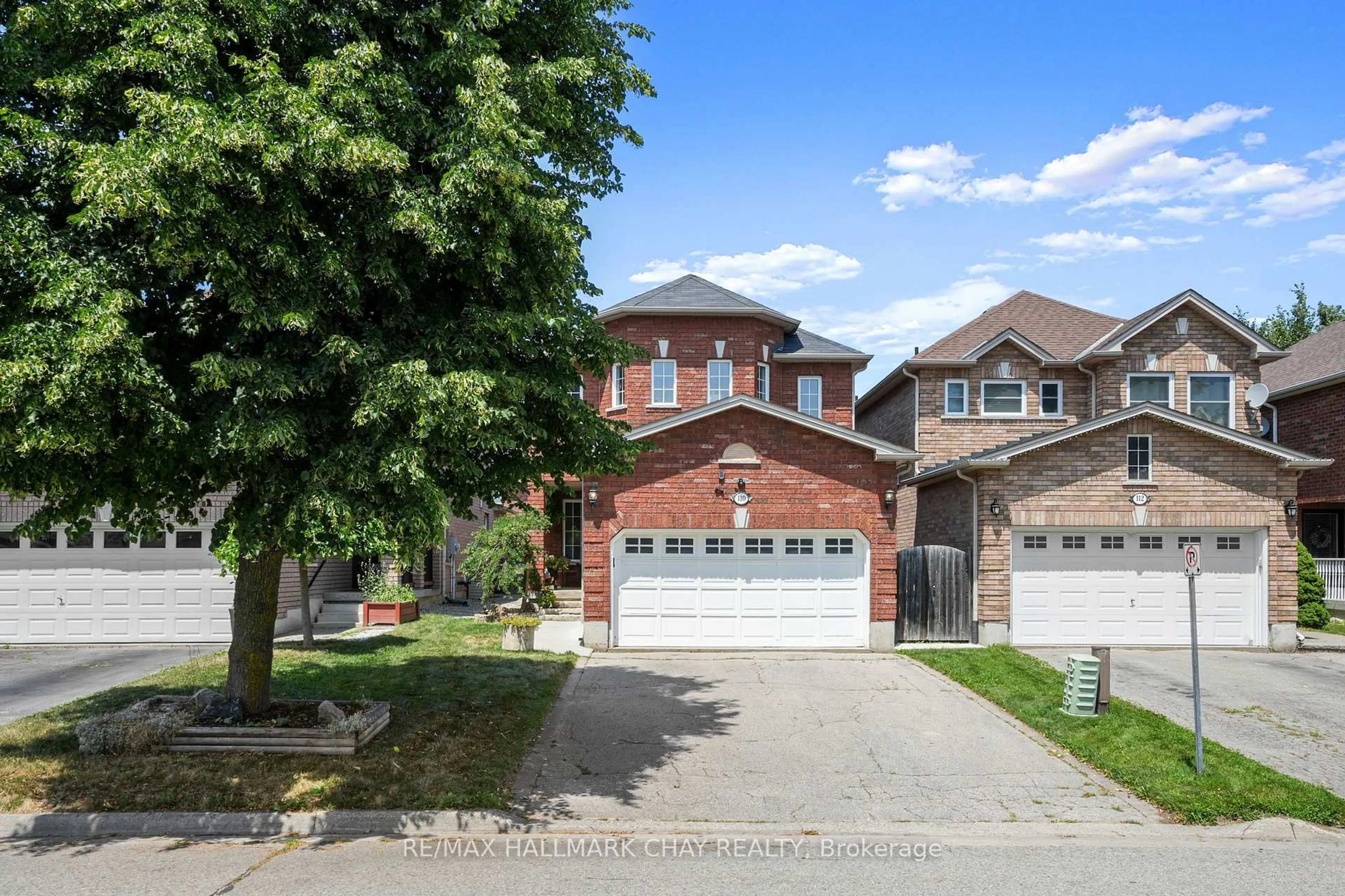Home with brick exterior material, street for 110 Henderson Cres, New Tecumseth Ontario L9R 1Y5