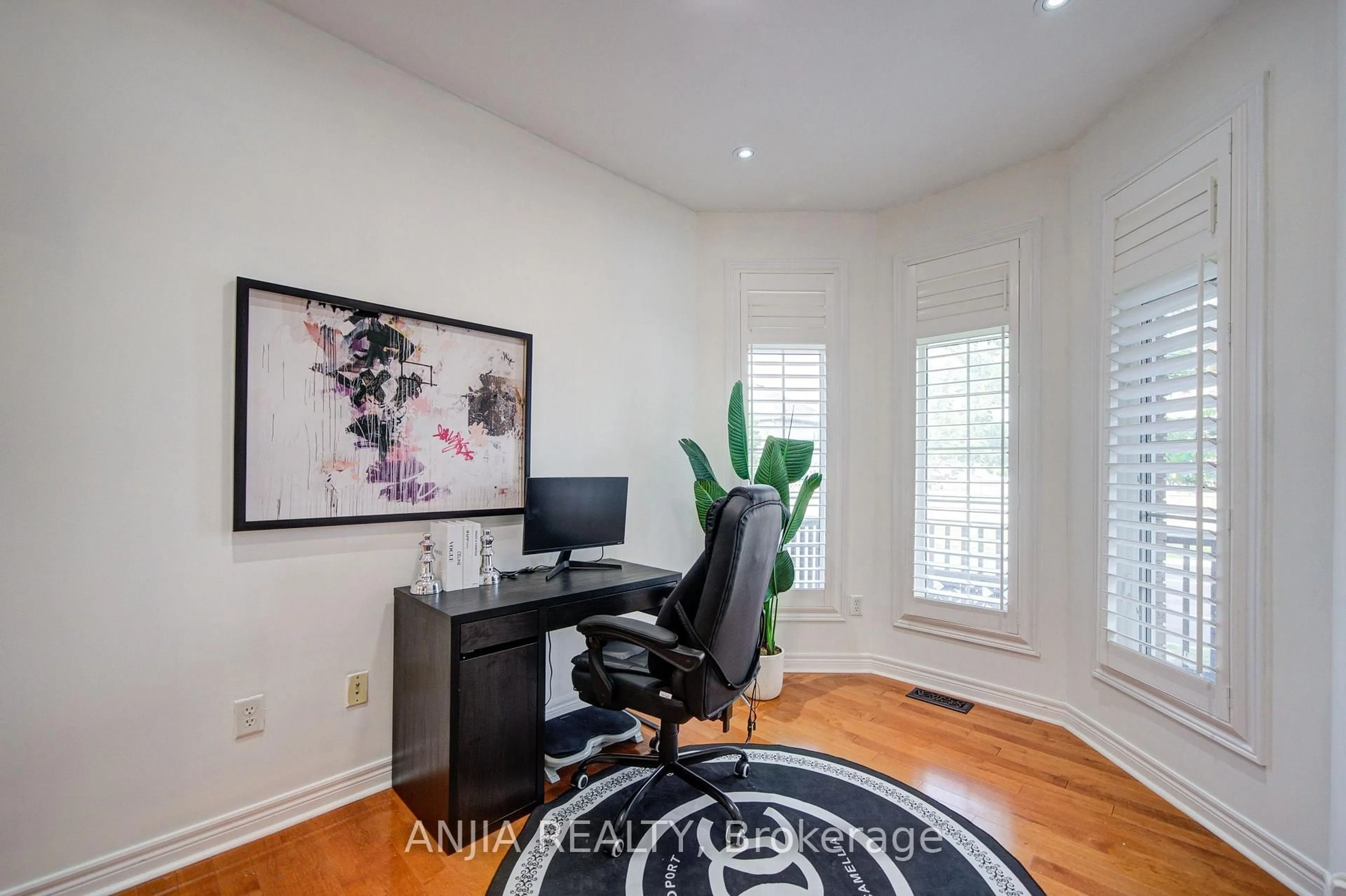 A pic of a room for 349 Williamson Rd, Markham Ontario L6E 0H2
