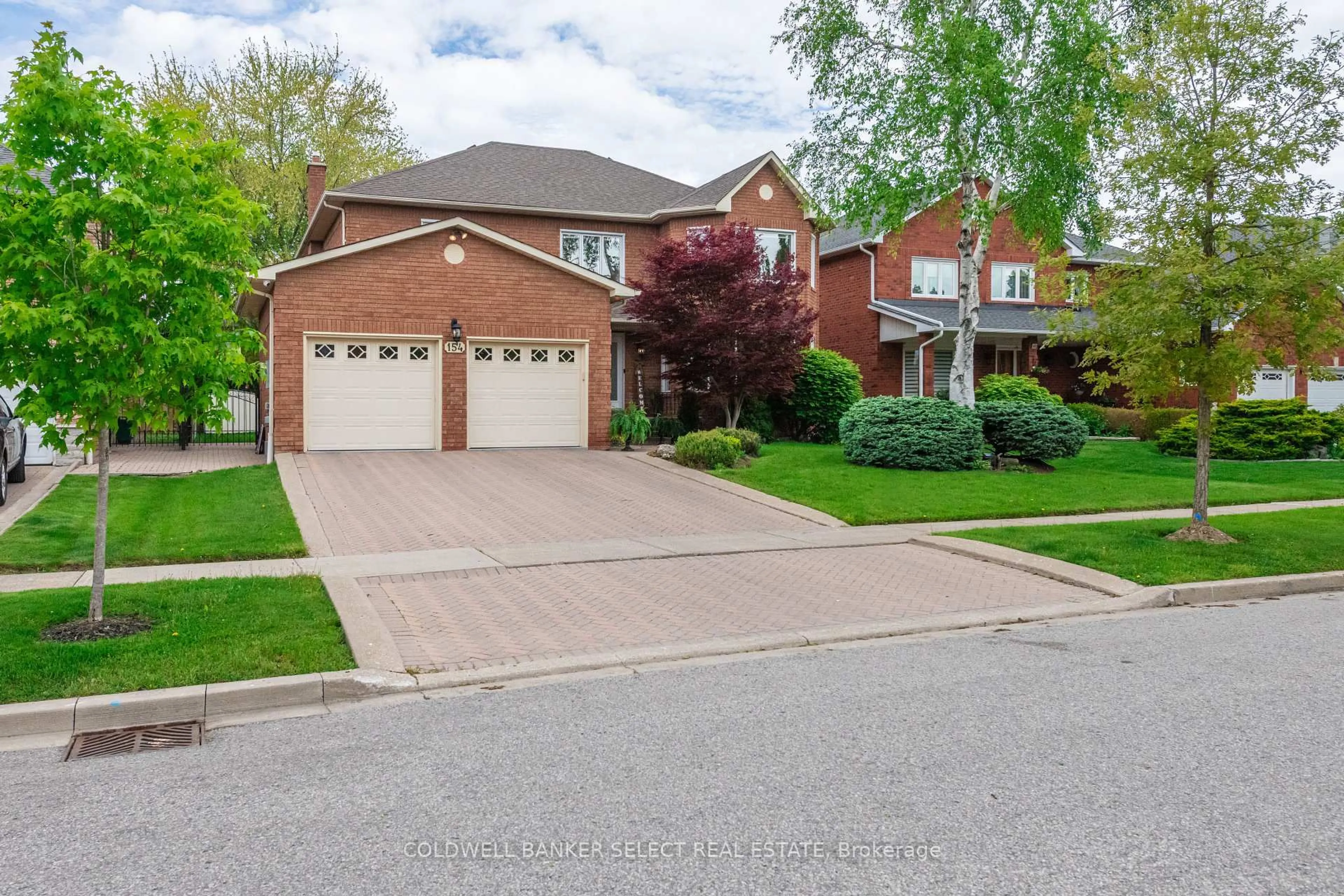 Home with brick exterior material, street for 154 Conti Cres, Vaughan Ontario L4L 6V4