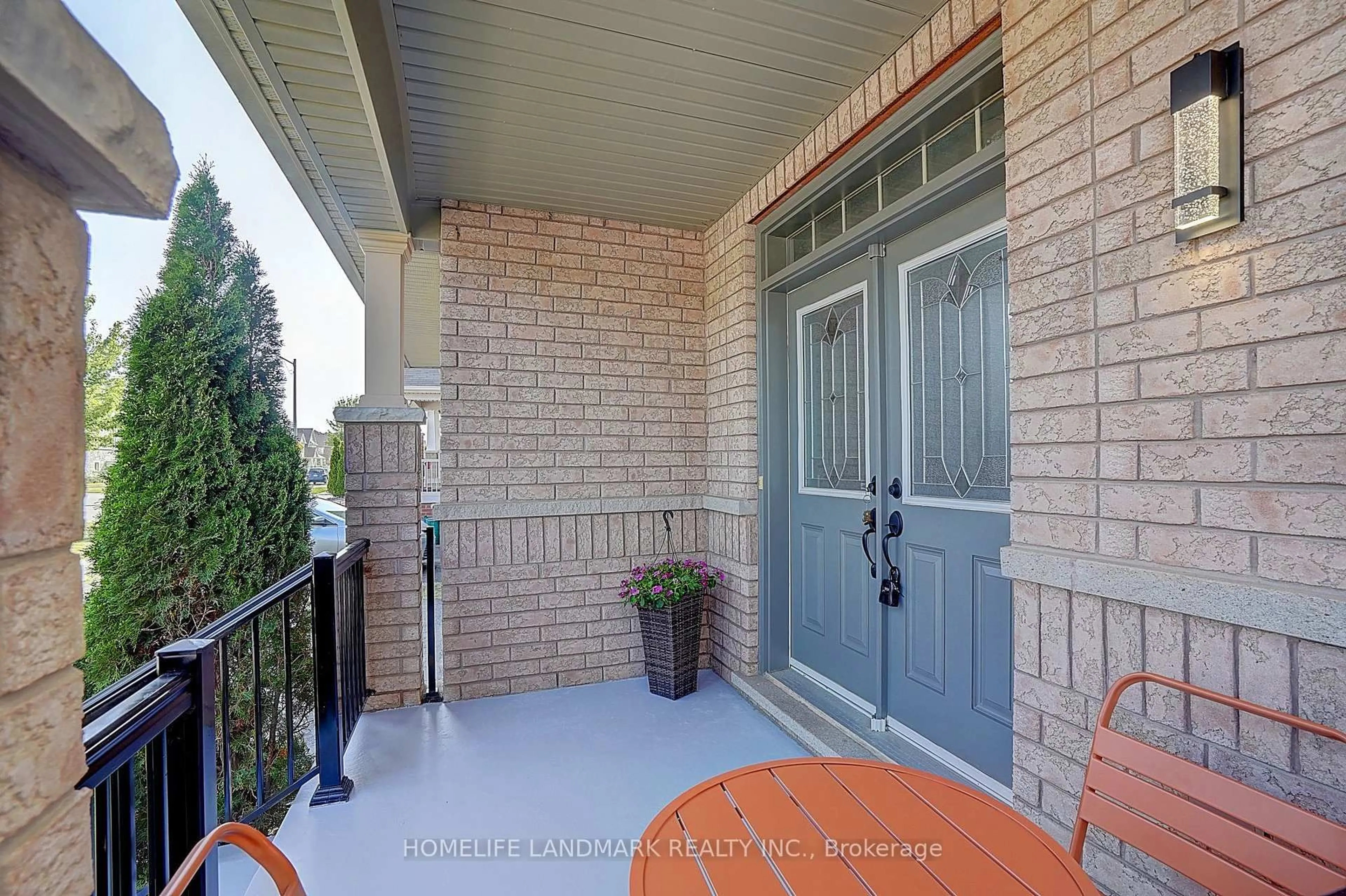 Unknown for 114 Milos Rd, Richmond Hill Ontario L4E 0M3