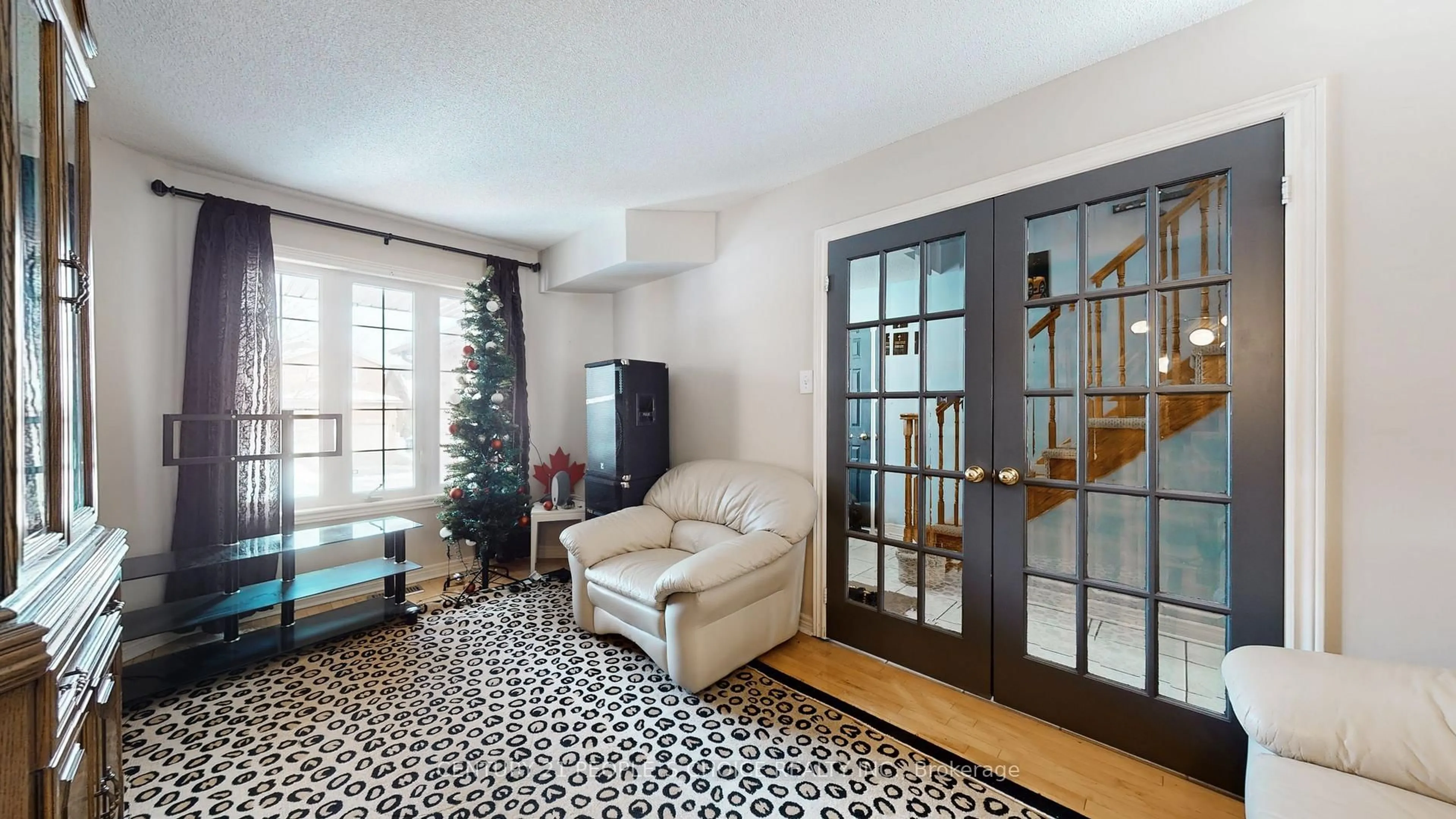Unknown for 9 Roughley St, Bradford West Gwillimbury Ontario L3Z 3B2