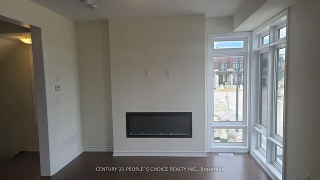161 Blick Cres, Aurora 5
