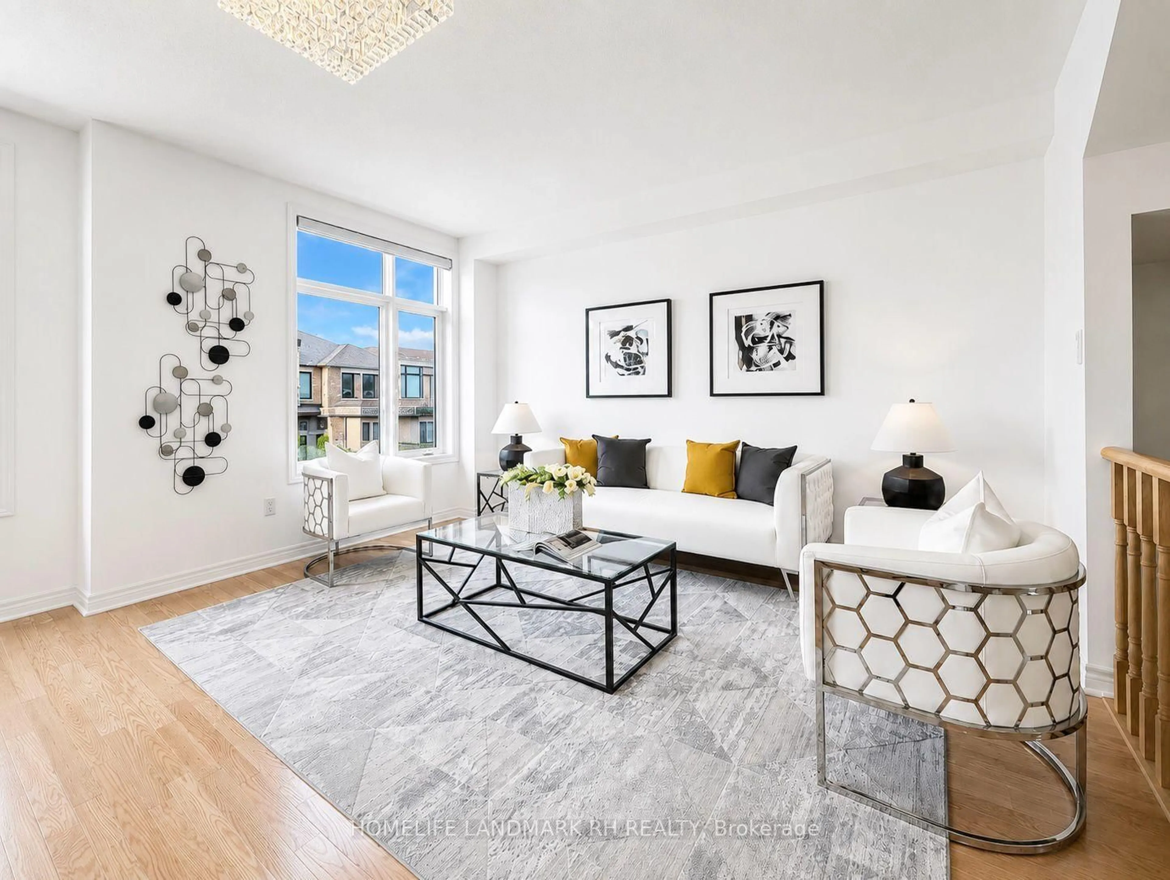 Living room with furniture, unknown for 68 JOHANN Dr, Markham Ontario L3S 0G5