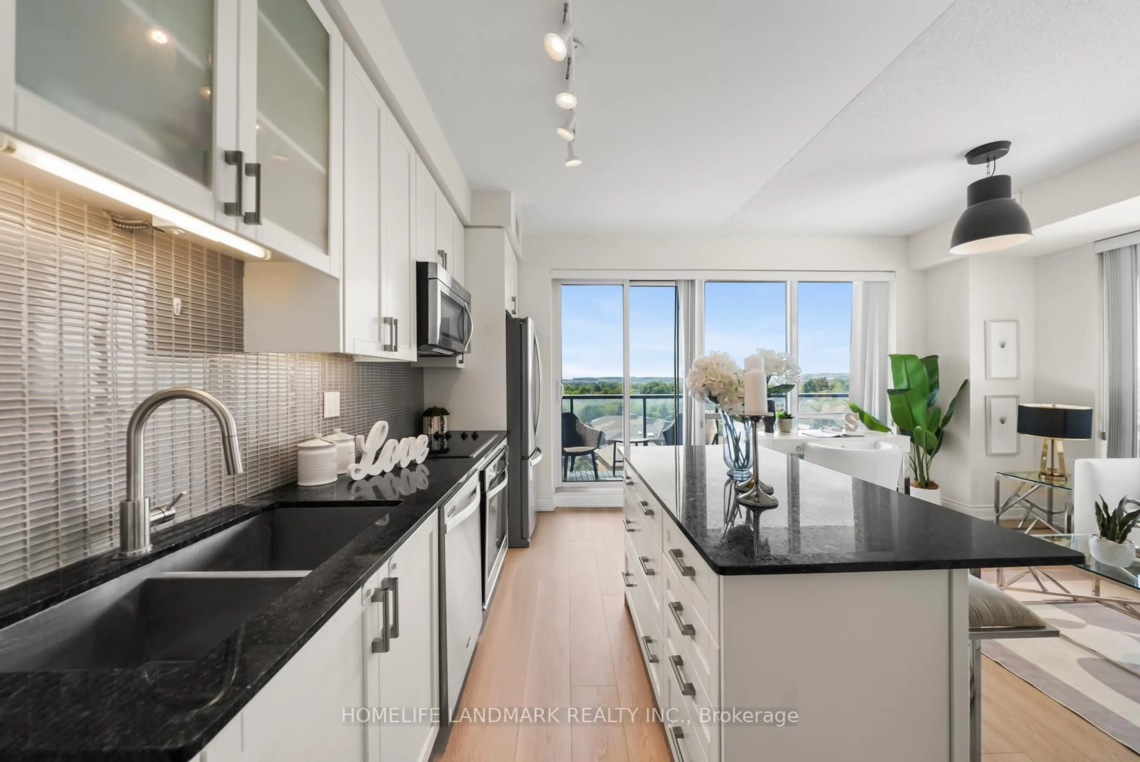 Unknown for 9088 Yonge St #702A, Richmond Hill Ontario L4C 0Y6