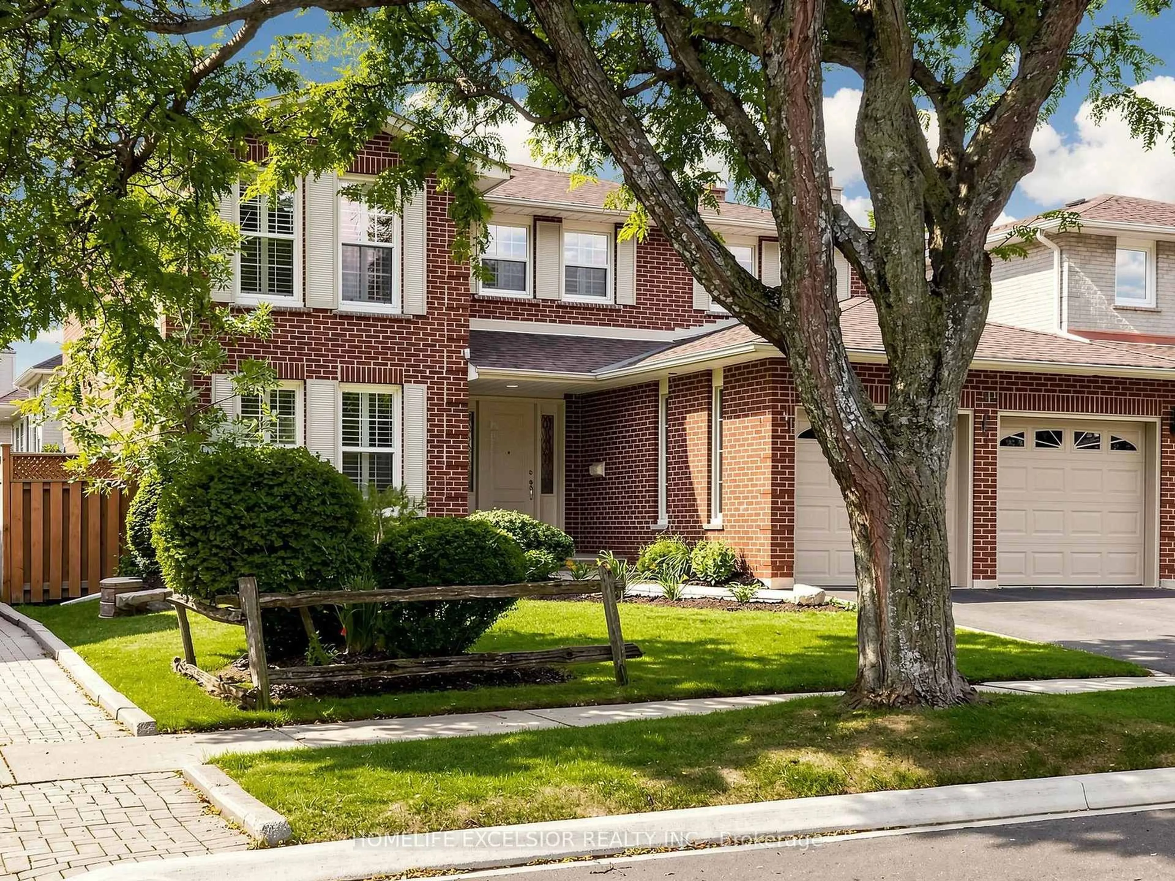 Home with brick exterior material, street for 17 Black Cherry Dr, Markham Ontario L3P 4L6