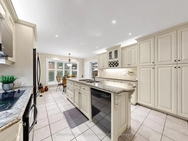 17 Black Cherry Dr, Markham 5