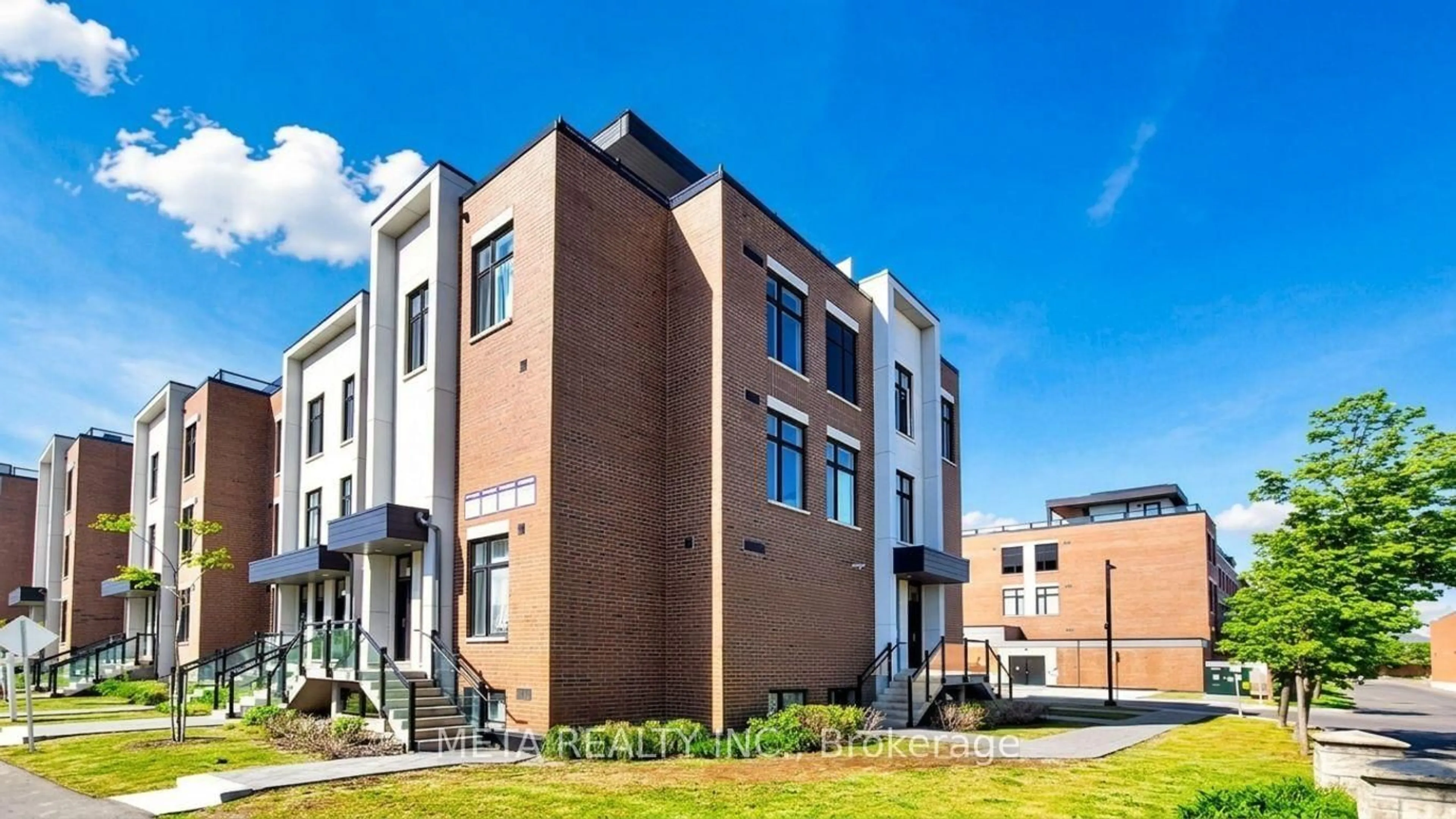 Home with brick exterior material, building for 9560 Islington Ave #L101, Vaughan Ontario L4H 4Z5