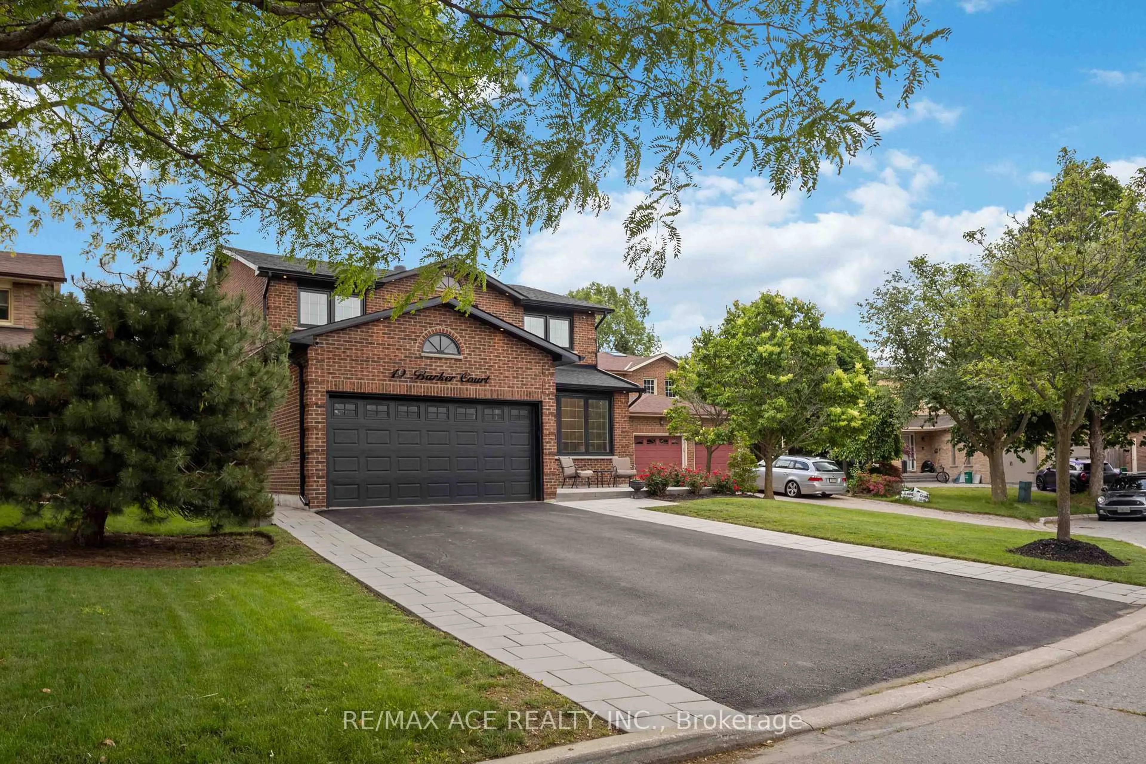 Home with brick exterior material, street for 19 Barker Crt, Markham Ontario L3P 3X9