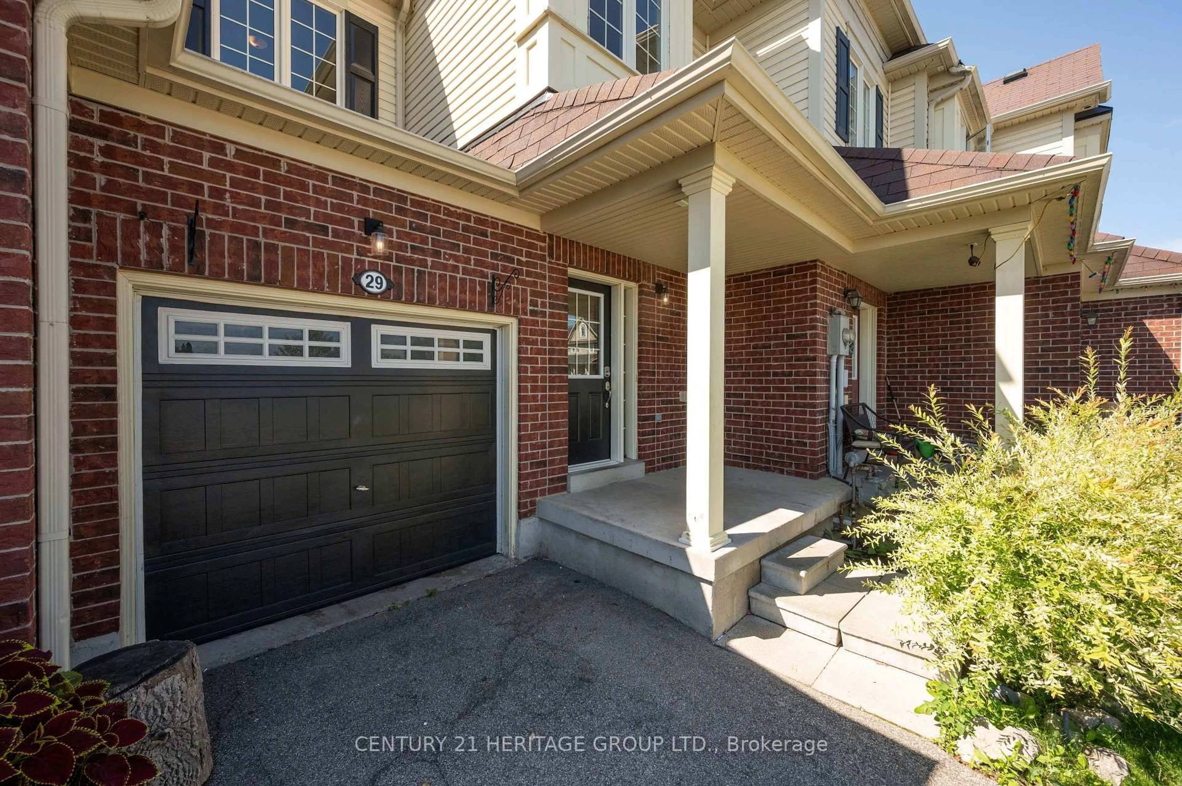 Home with brick exterior material, street for 29 Ruthven Cres, New Tecumseth Ontario L9R 0A5