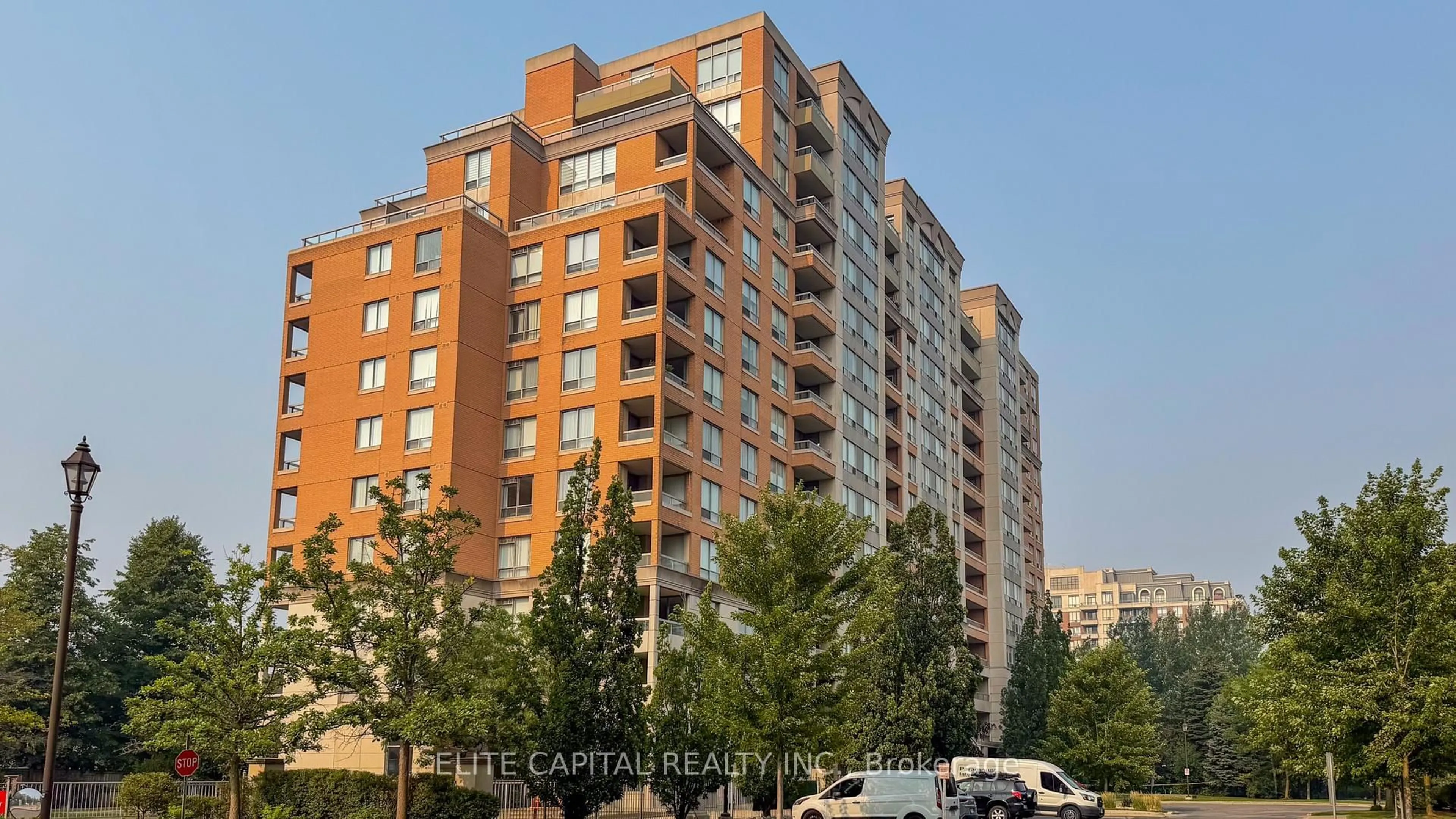 Unknown for 29 Northern Heights Dr #1205, Richmond Hill Ontario L4B 4L8