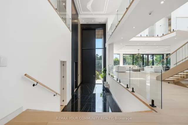 35 Riverside Blvd, Vaughan 5
