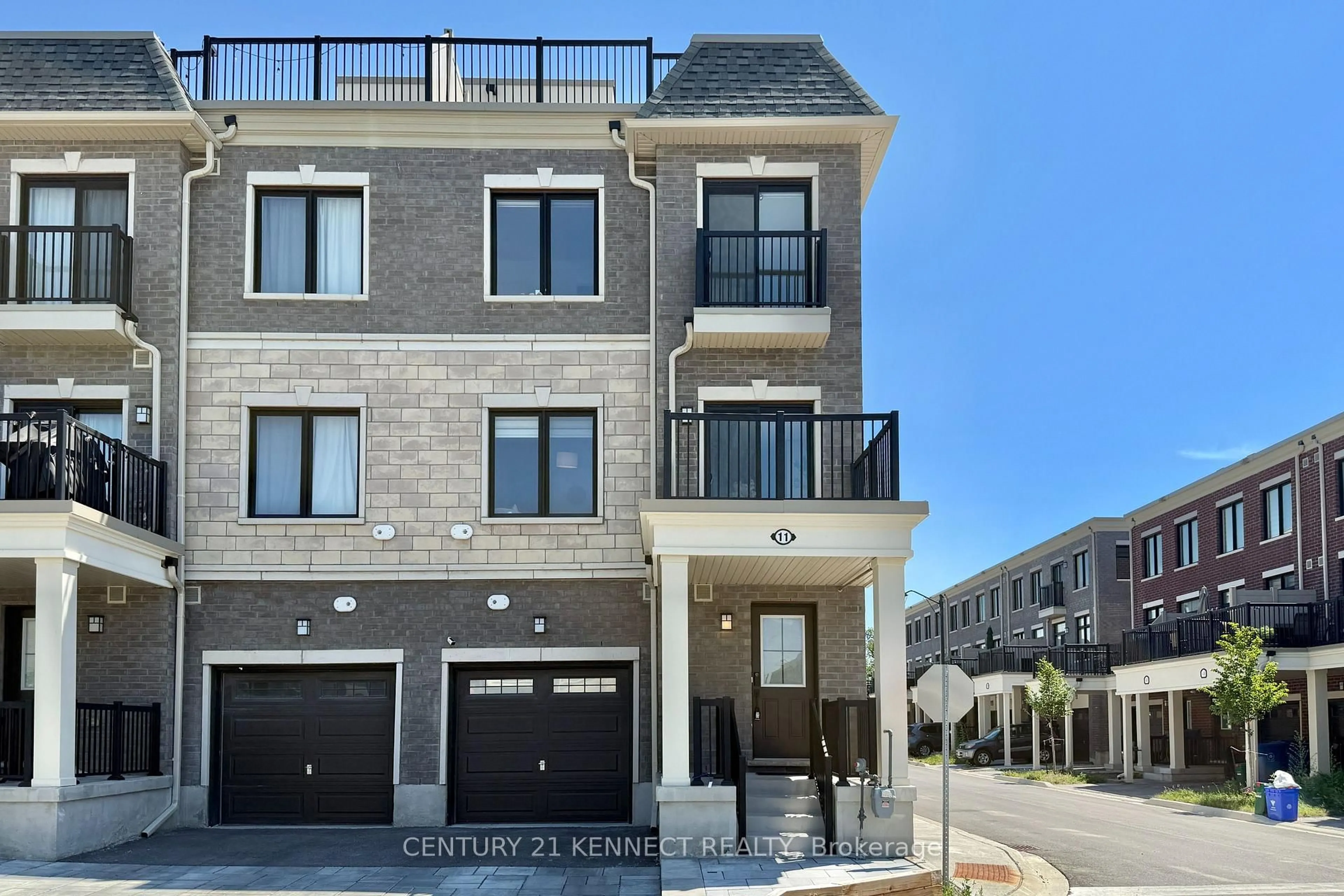 Home with brick exterior material, street for 11 Canton Lane, Whitchurch-Stouffville Ontario L4A 4W8