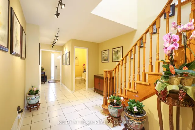 31 Stargell Cres, Markham 5