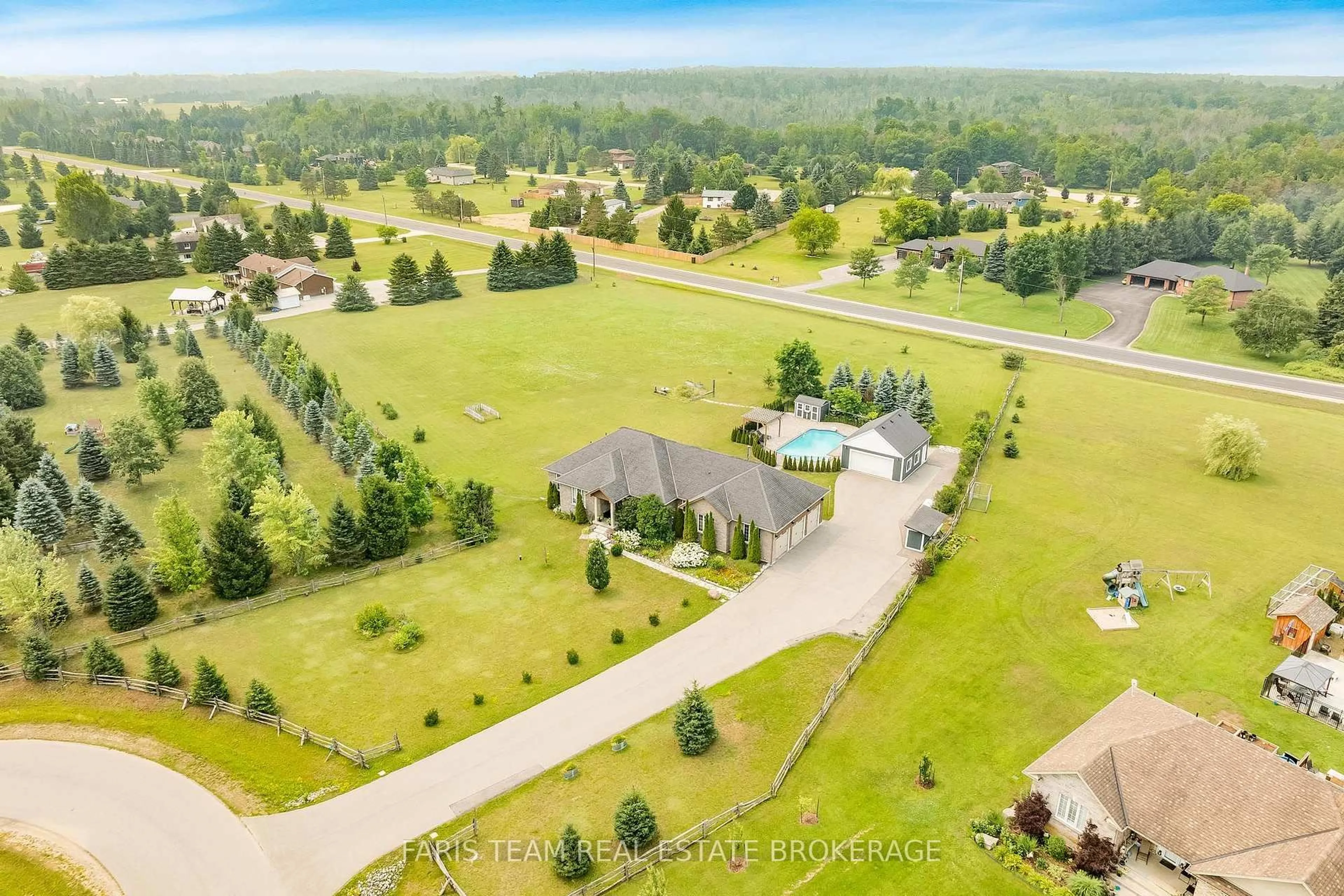 A pic from outside/outdoor area/front of a property/back of a property/a pic from drone, water/lake/river/ocean view for 2 Harry Parker Pl, Adjala-Tosorontio Ontario L0M 1J0