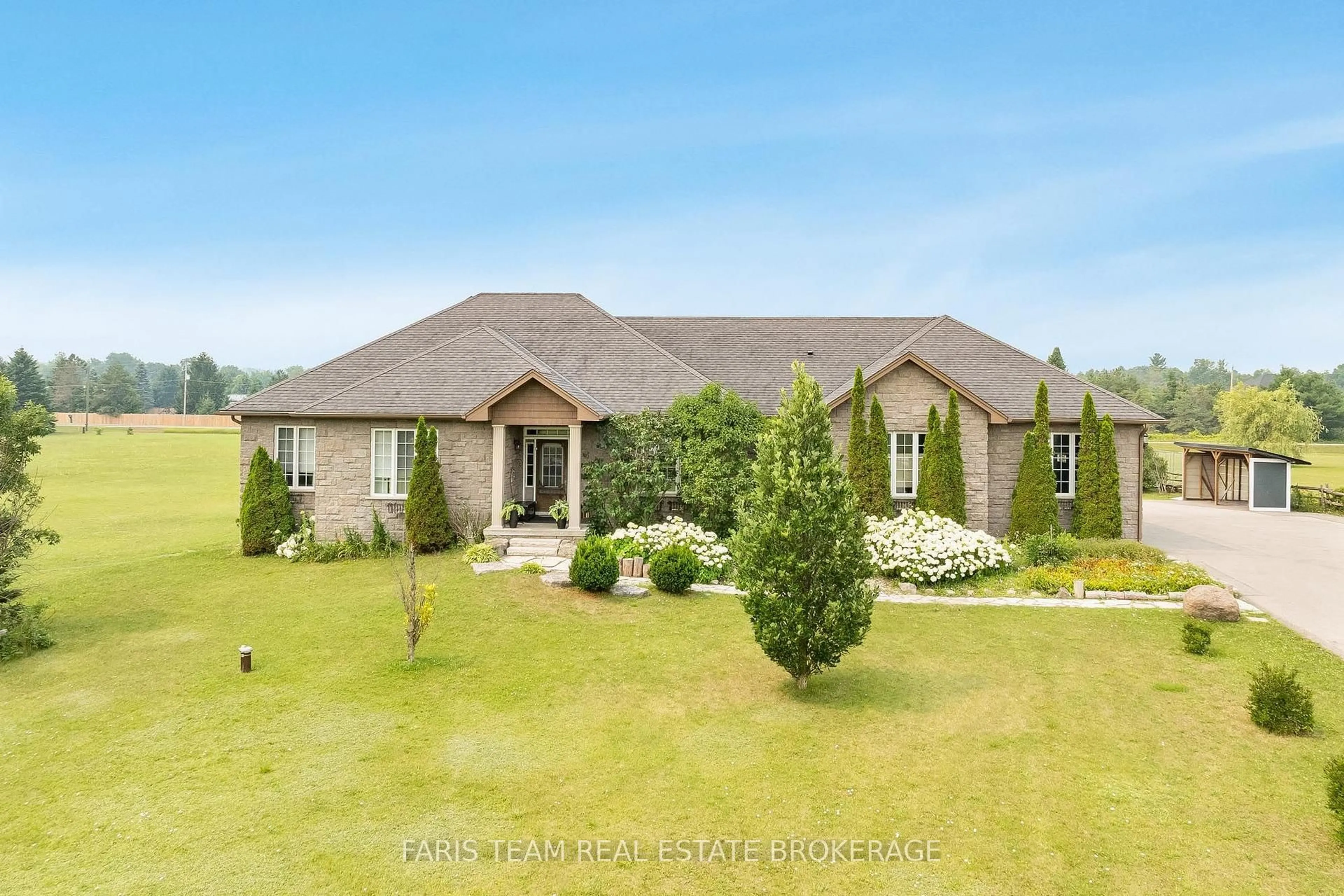 A pic from outside/outdoor area/front of a property/back of a property/a pic from drone, unknown for 2 Harry Parker Pl, Adjala-Tosorontio Ontario L0M 1J0