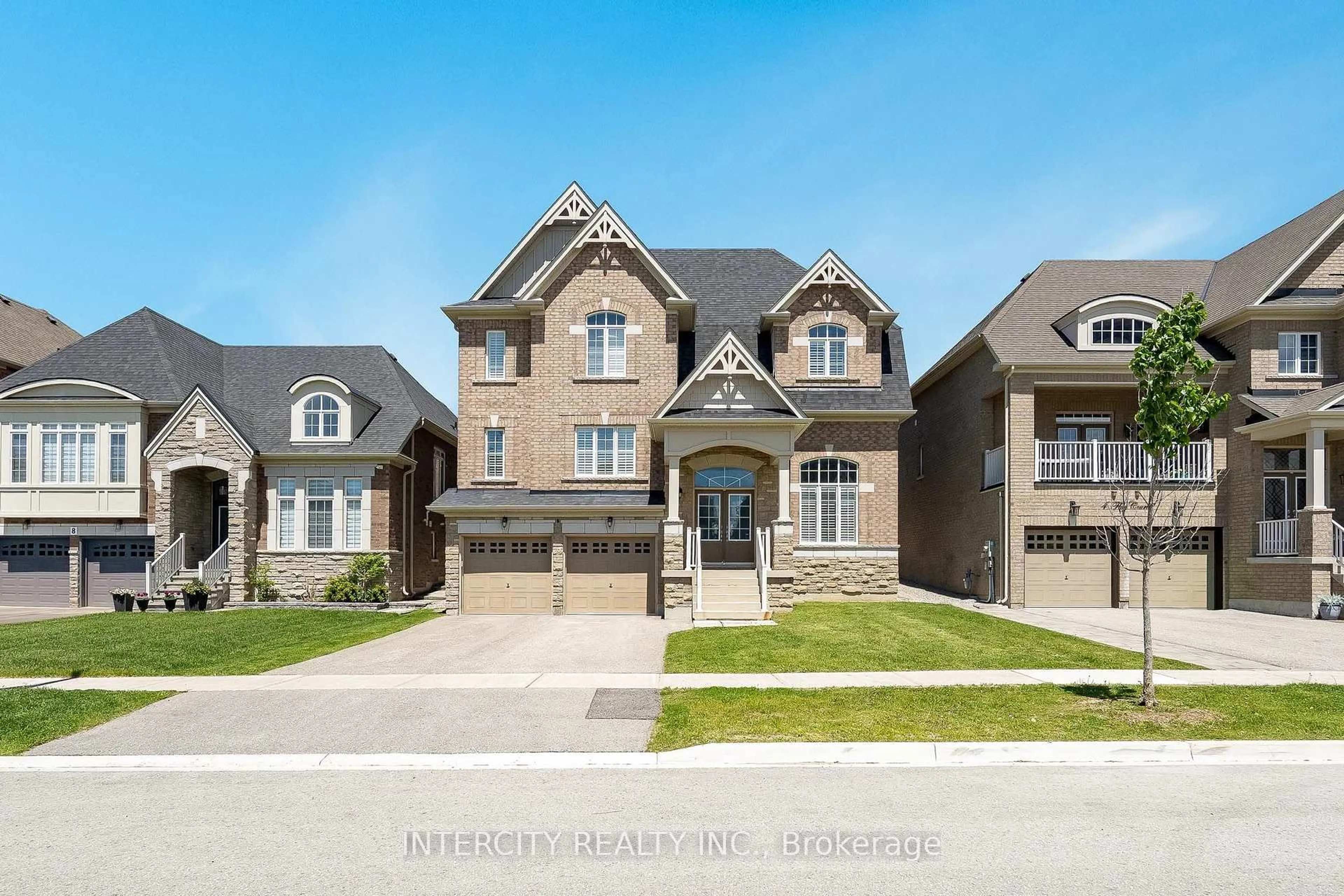Home with brick exterior material, street for 6 Flay Crt, Innisfil Ontario L0L 1L0