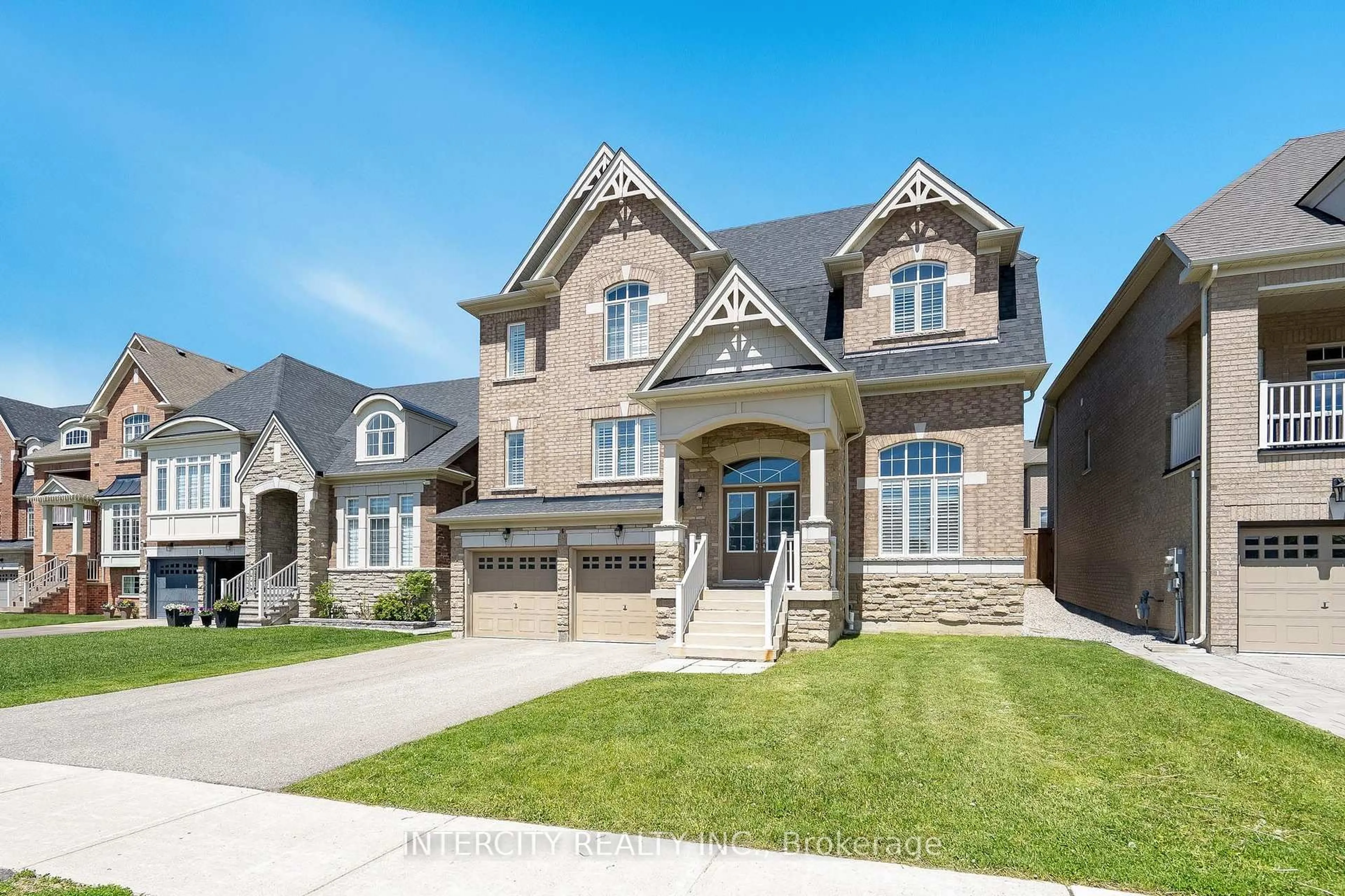 Home with brick exterior material, street for 6 Flay Crt, Innisfil Ontario L0L 1L0