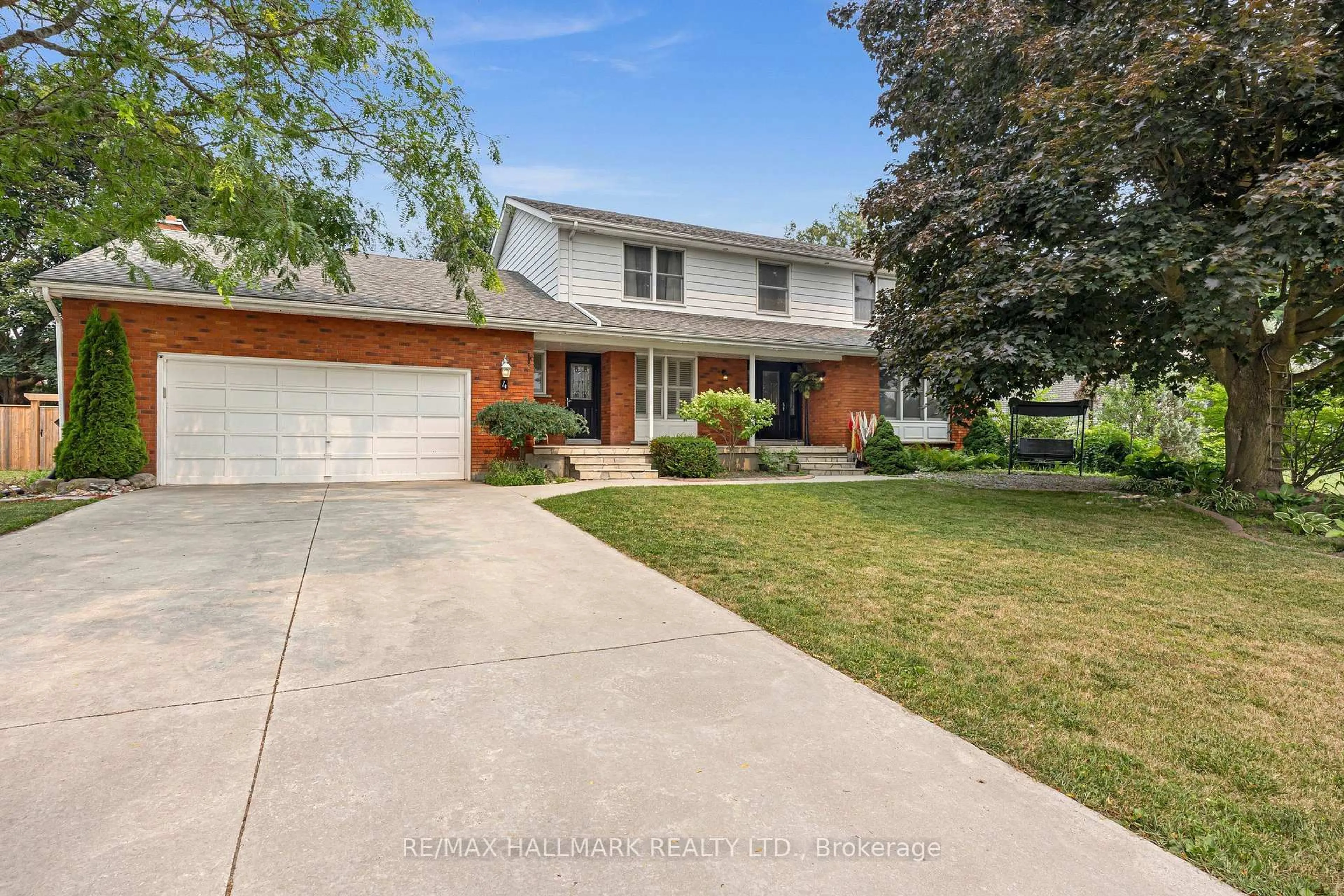 Home with brick exterior material, street for 4 Doner St, New Tecumseth Ontario L9R 1M5