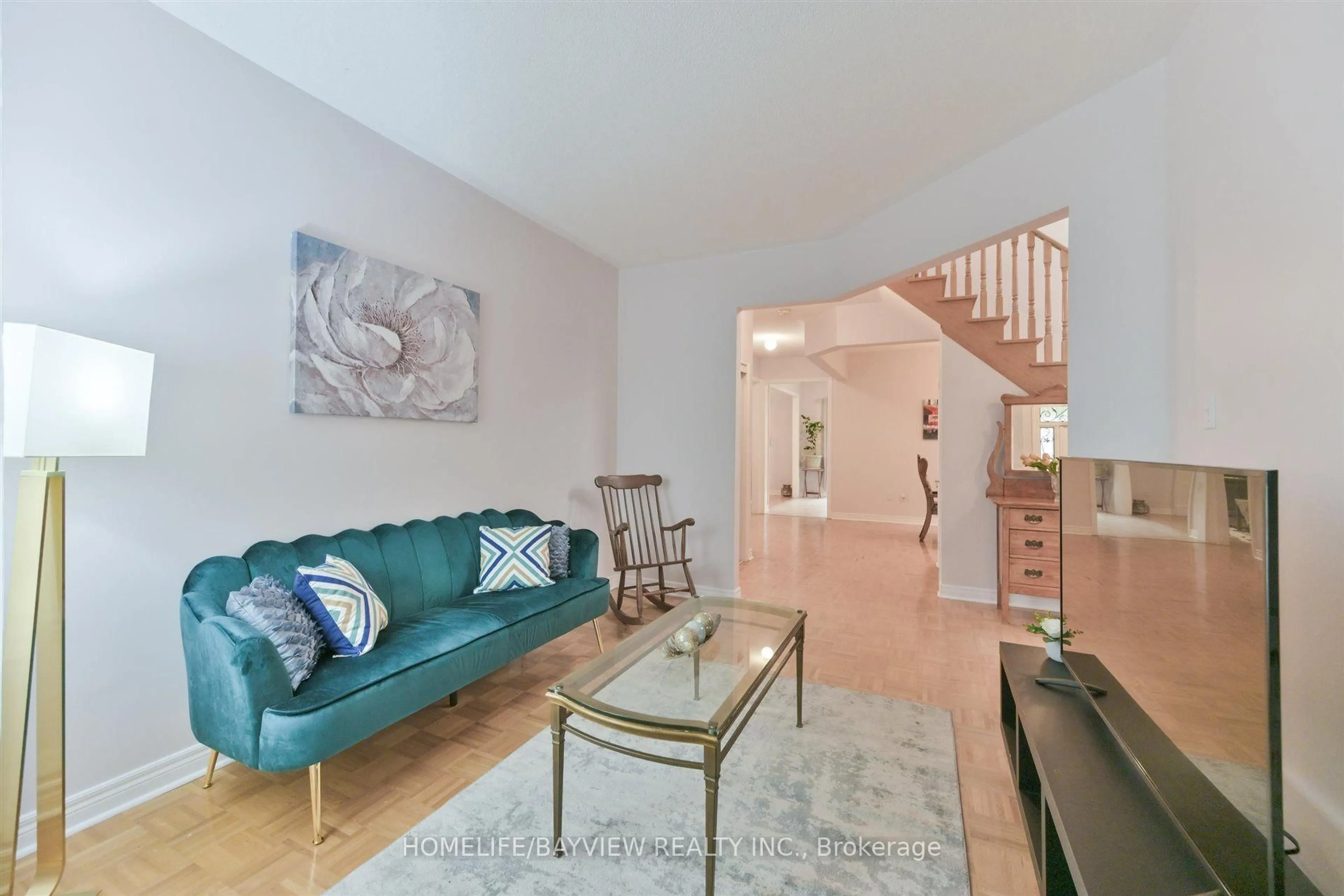 Living room with furniture, unknown for 26 Honeyview St, Vaughan Ontario L4K 5S2