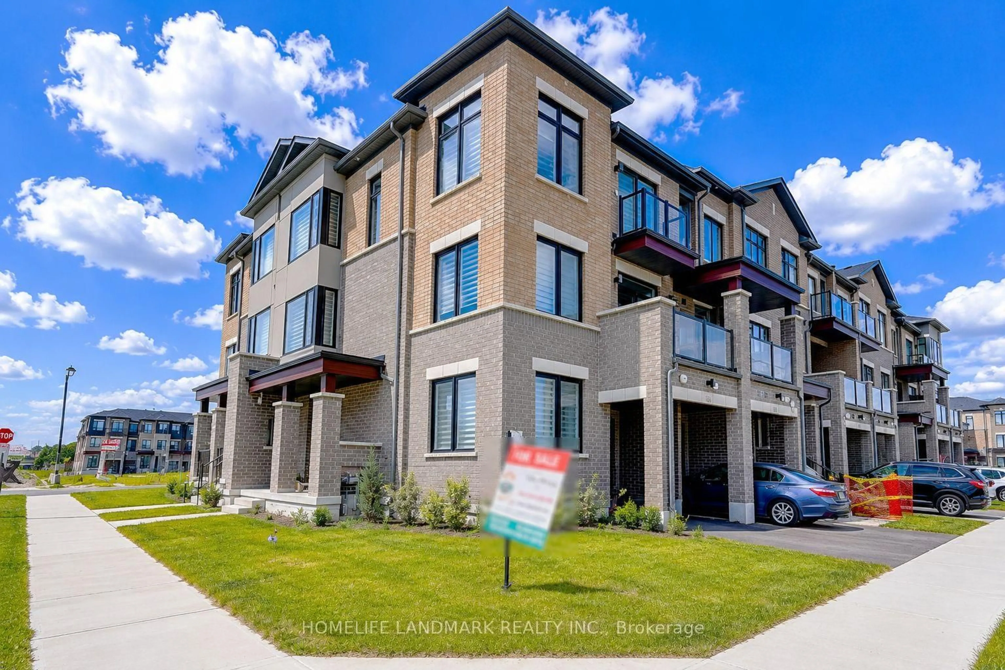 A pic from outside/outdoor area/front of a property/back of a property/a pic from drone, unknown for 50 Thule St, Vaughan Ontario L4H 5L2