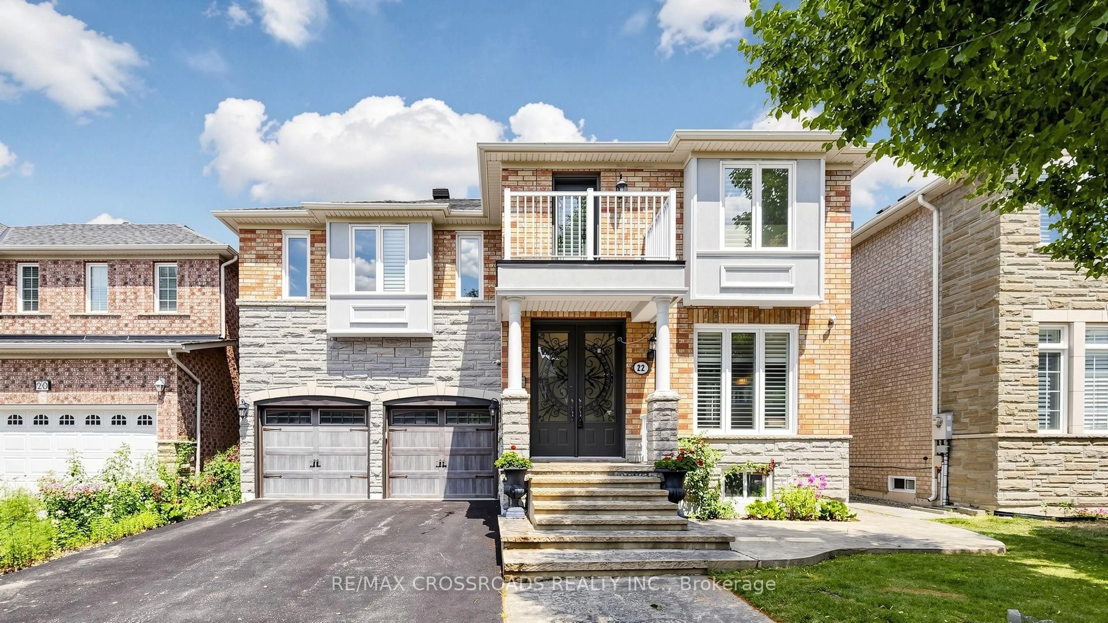 Home with brick exterior material, street for 22 Bartlett Rd, Markham Ontario L6C 2Y6