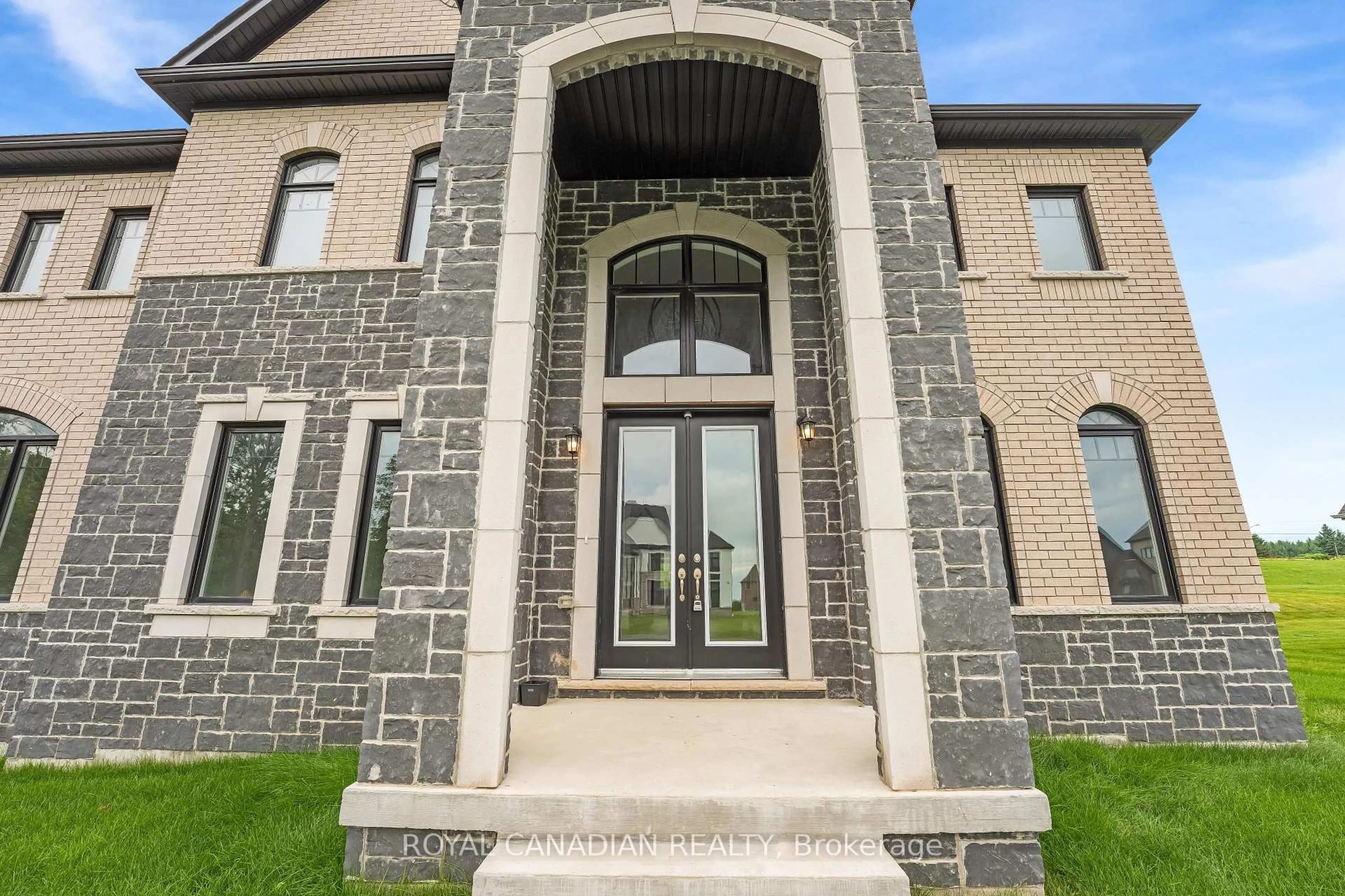 Home with brick exterior material, building for 50 Maxson Lane, Whitchurch-Stouffville Ontario L4A 5G5