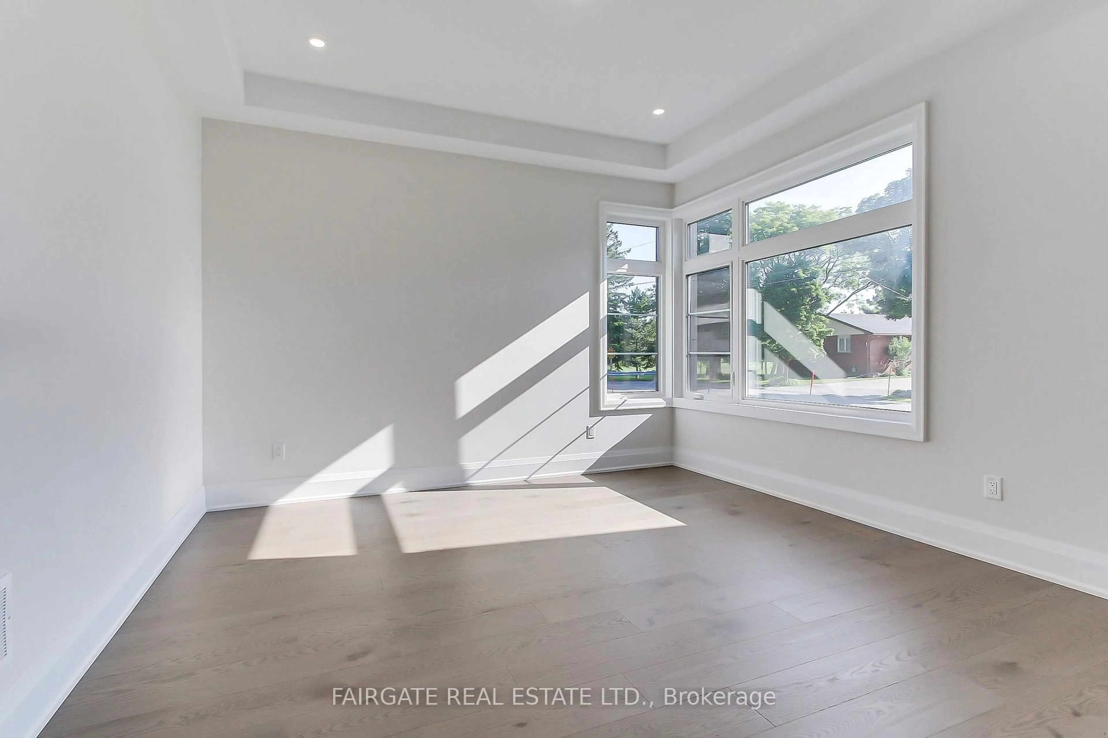 Unknown for 124 William St, Whitchurch-Stouffville Ontario L4A 1B3