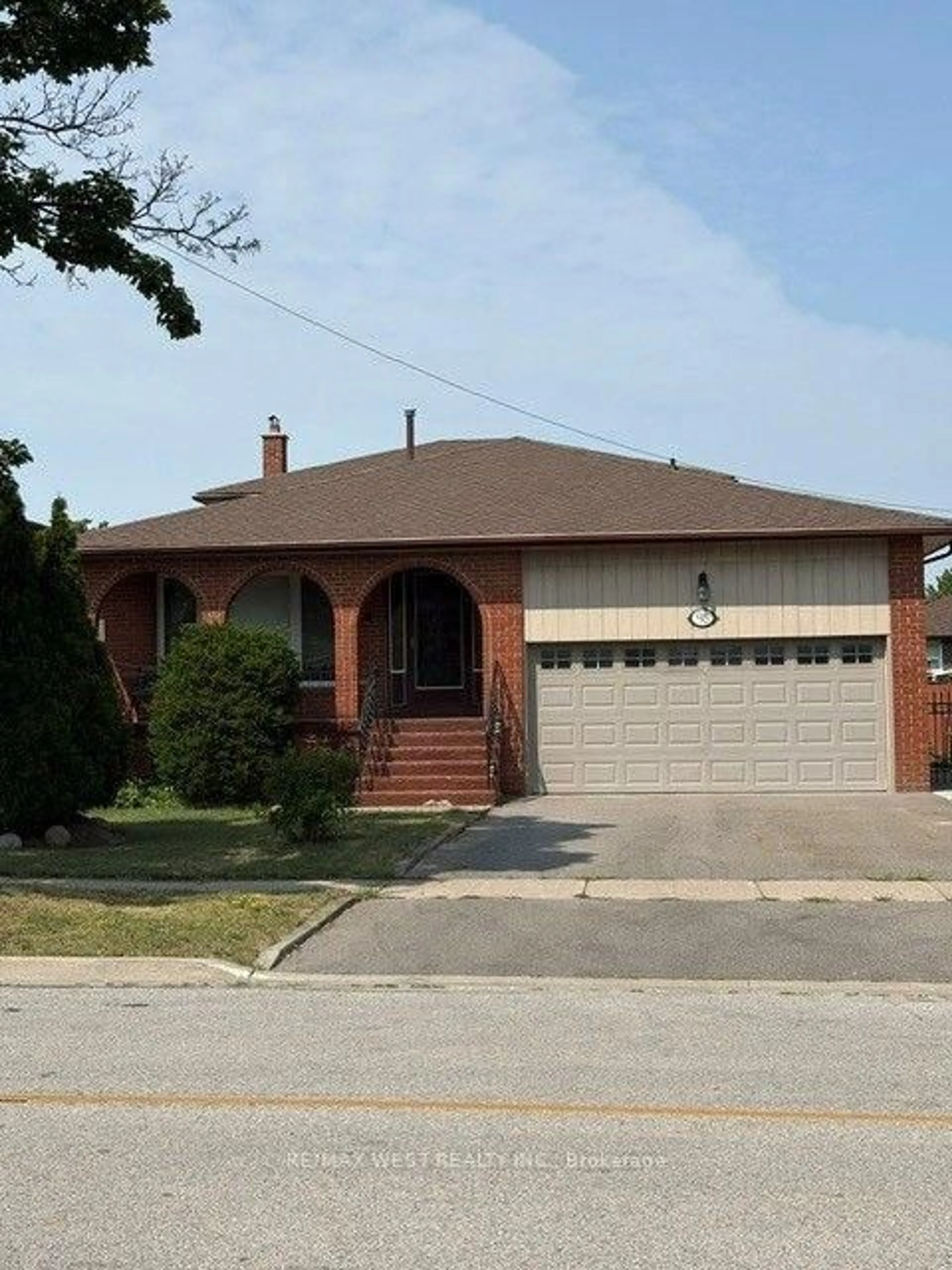 Home with brick exterior material, street for 98 Jeanne Dr, Vaughan Ontario L4L 1X9