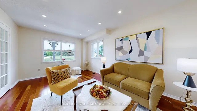 522 Cam Fella Blvd, Whitchurch-Stouffville 5