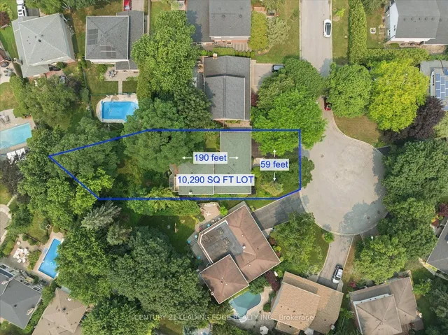 6 Thomas Kinnear Crt, Markham 2