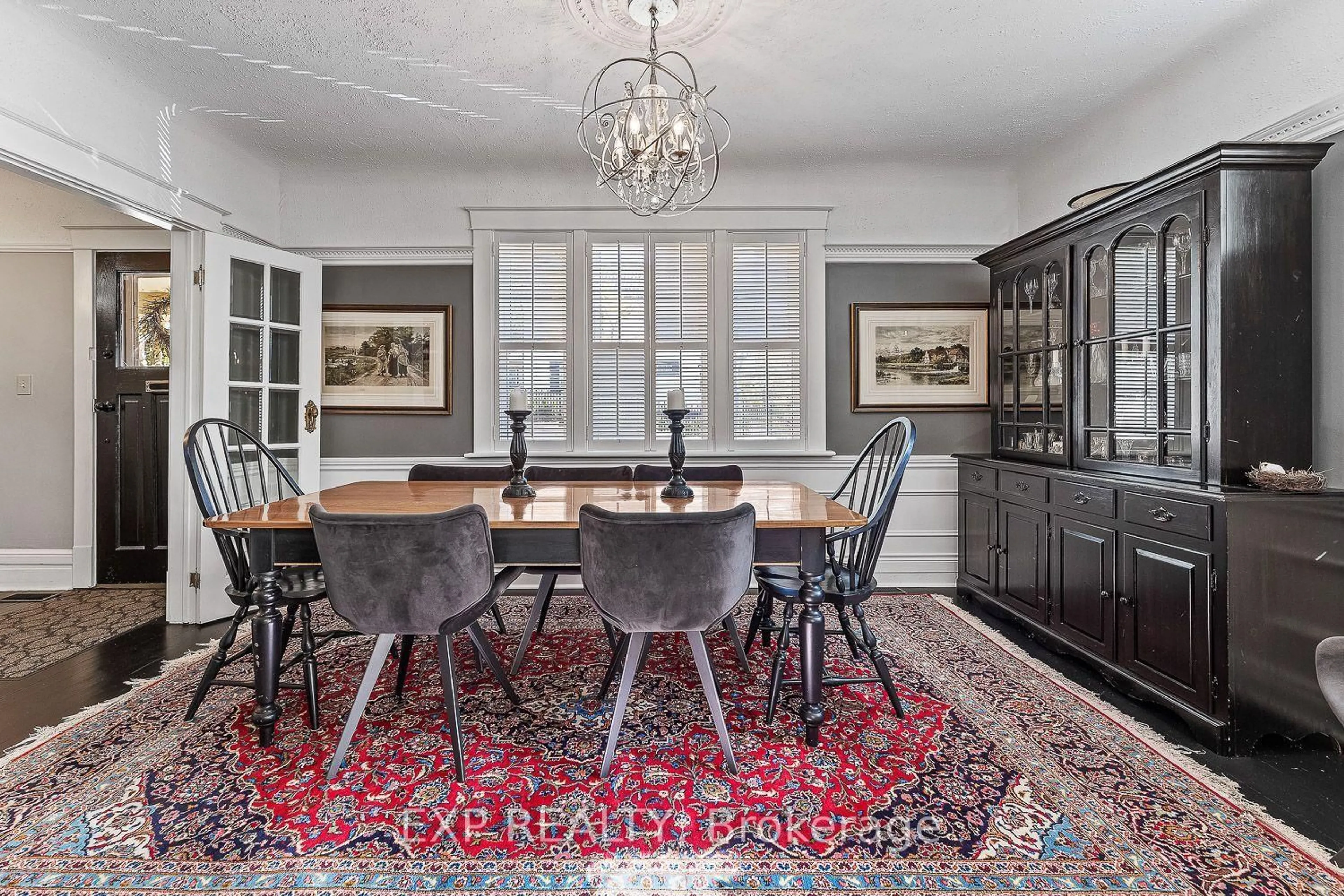 Dining room, unknown for 208 Lorne Ave, Newmarket Ontario L3Y 4K2