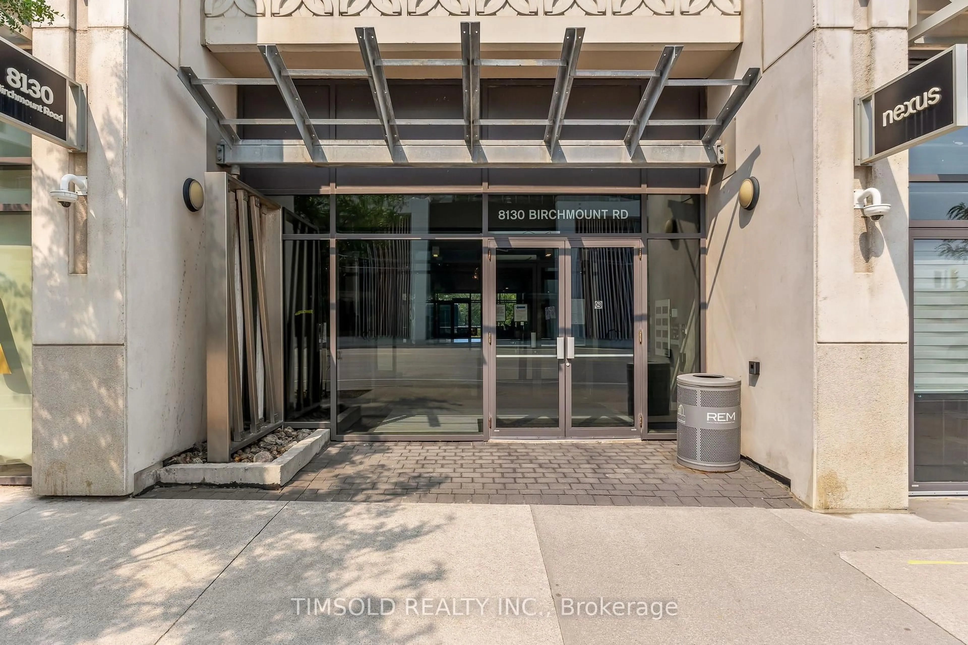 Indoor foyer for 8130 Birchmount Rd #411, Markham Ontario L6G 0E4