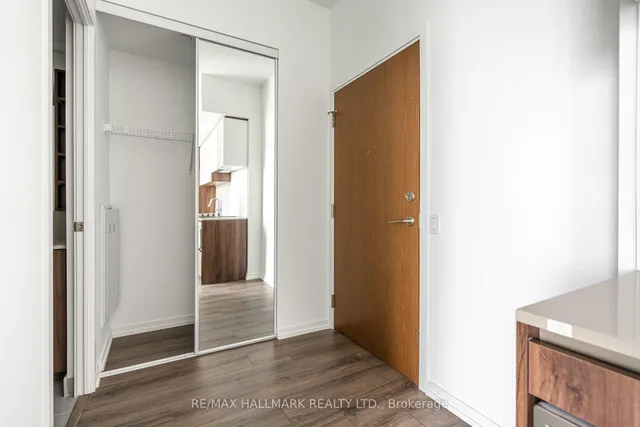 1000 Portage Pkwy #311, Vaughan 3