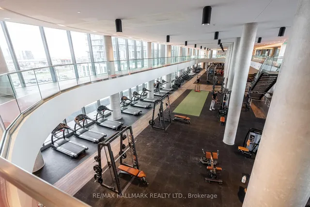 1000 Portage Pkwy #517, Vaughan 4