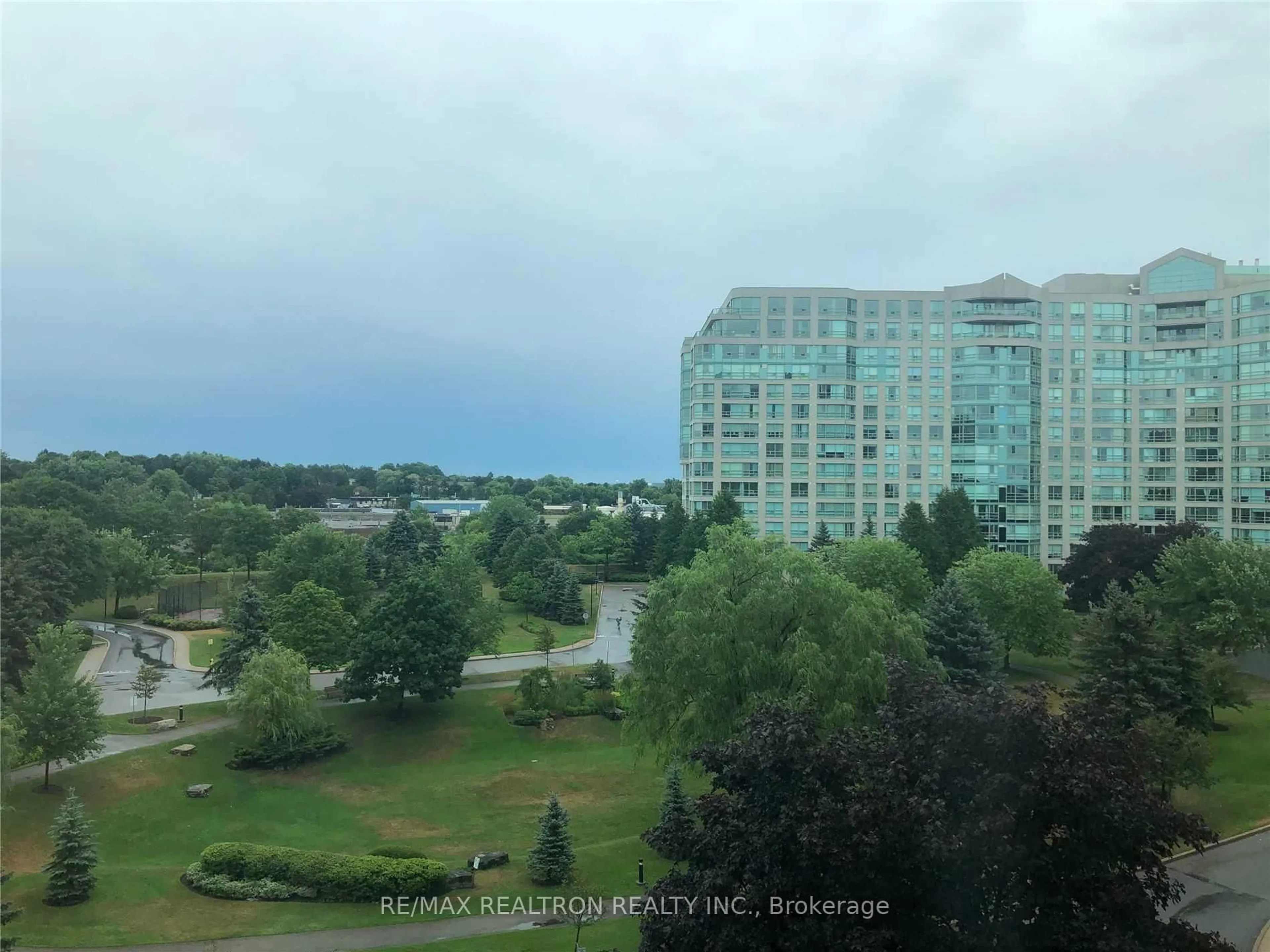 Blurry image for 7805 Bayview Ave #705, Markham Ontario L3T 7N1