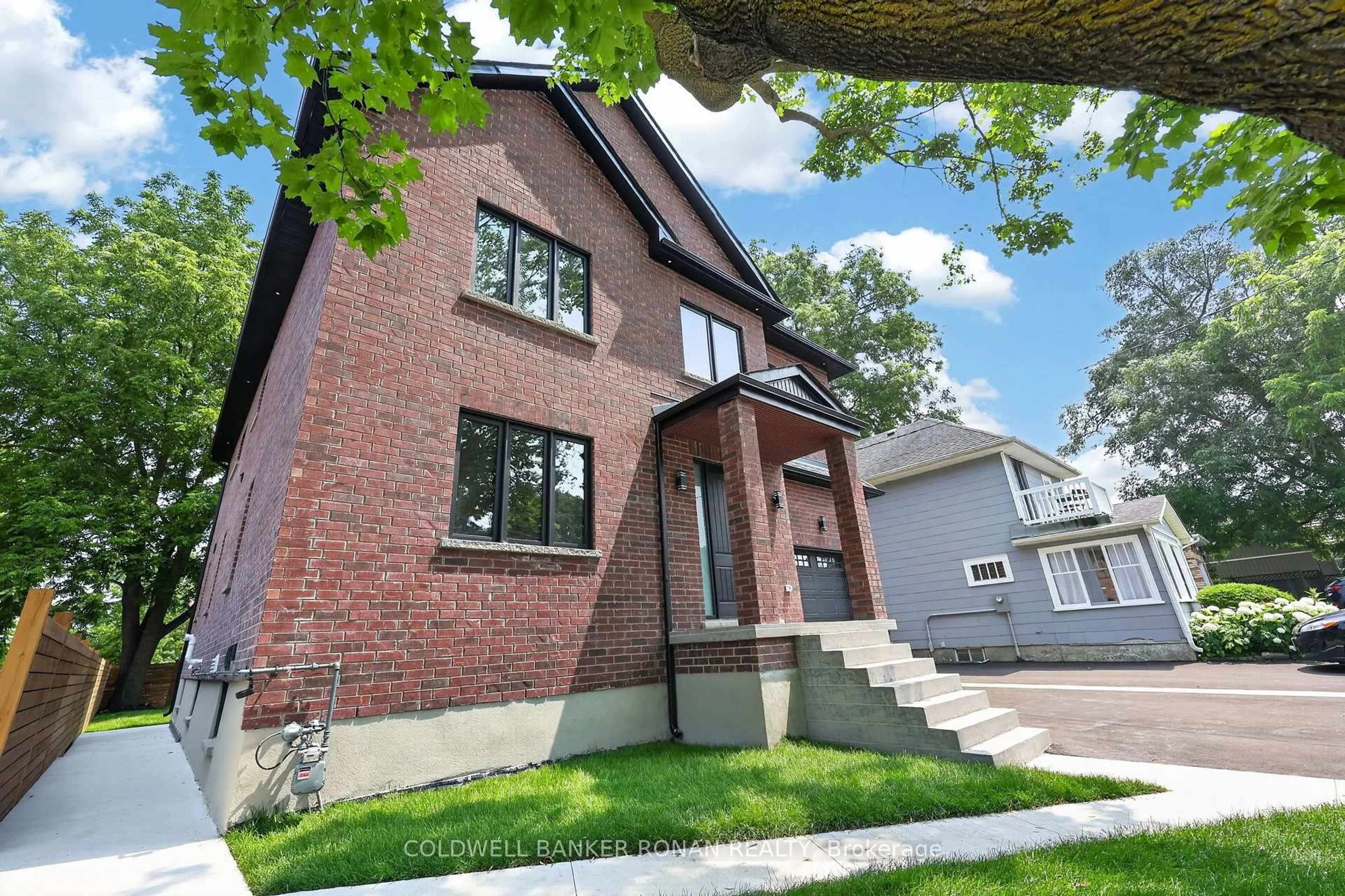 Home with brick exterior material, street for 59 Walkem Dr, New Tecumseth Ontario L0G 1W0